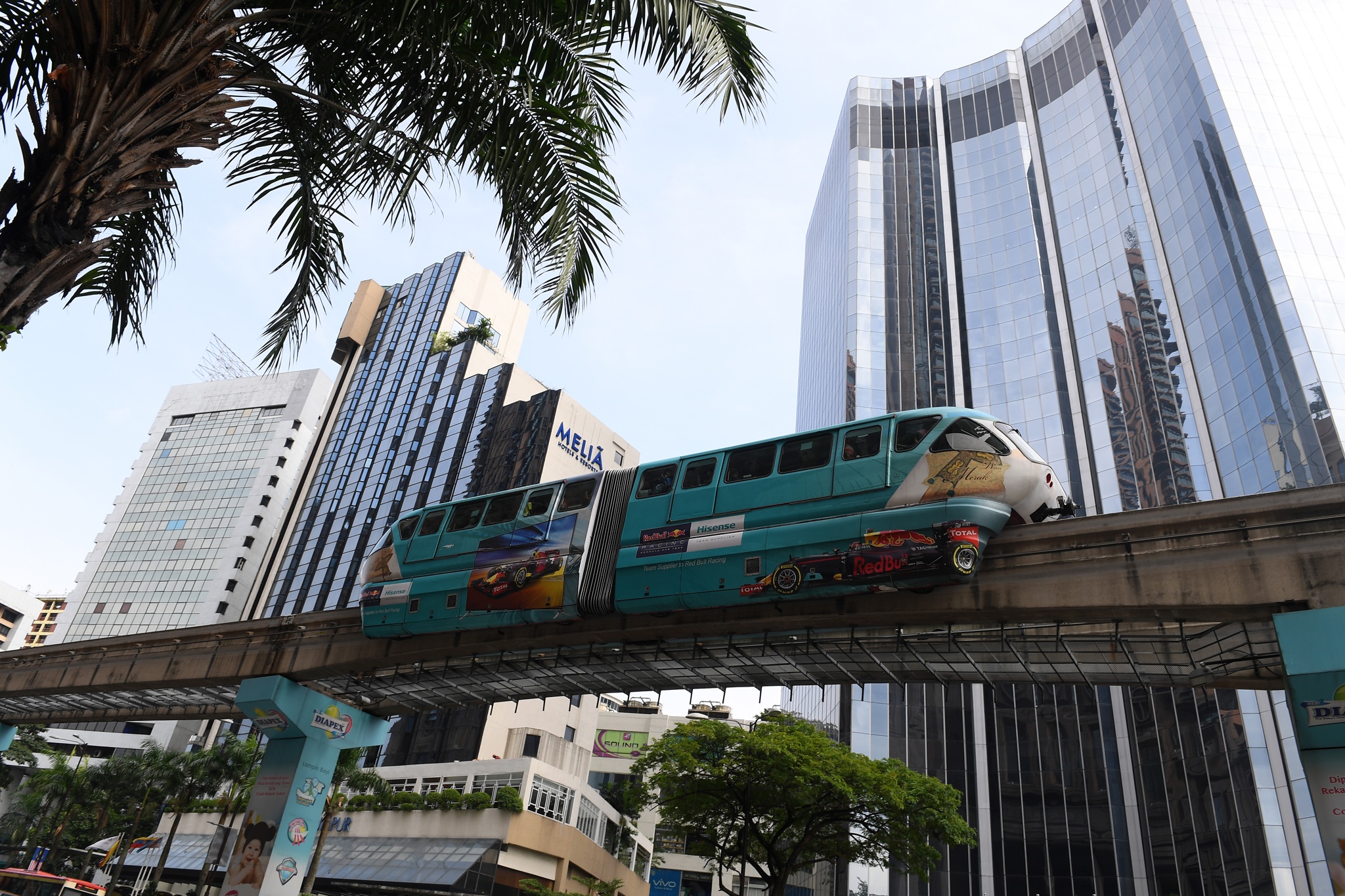 Can canh cac tuyen metro o Malaysia hinh anh