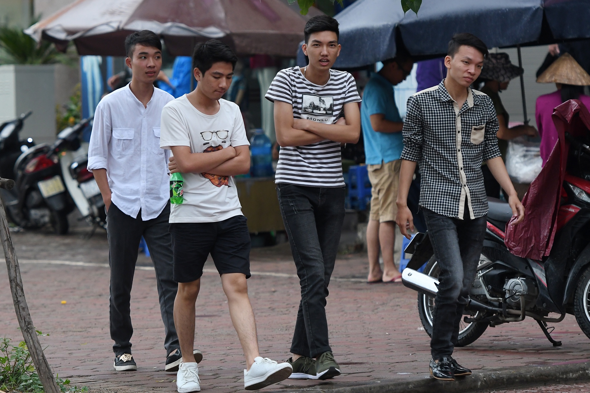 nguoi Ha Noi co ro ret dau mua anh 2