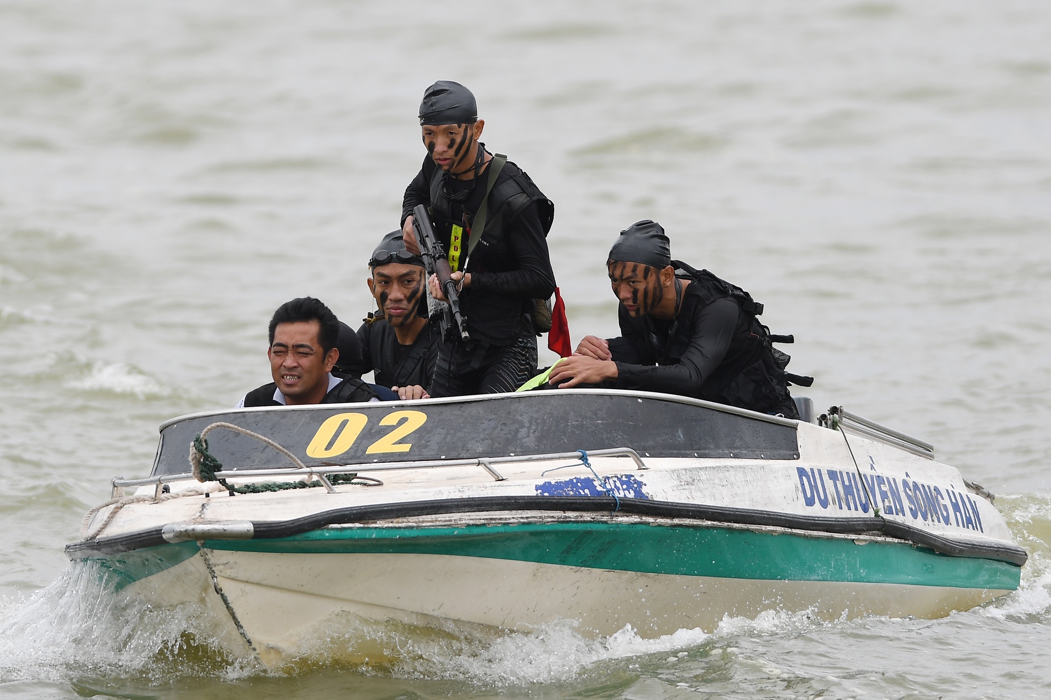 dien tap phong chong khung bo tren song Han anh 16