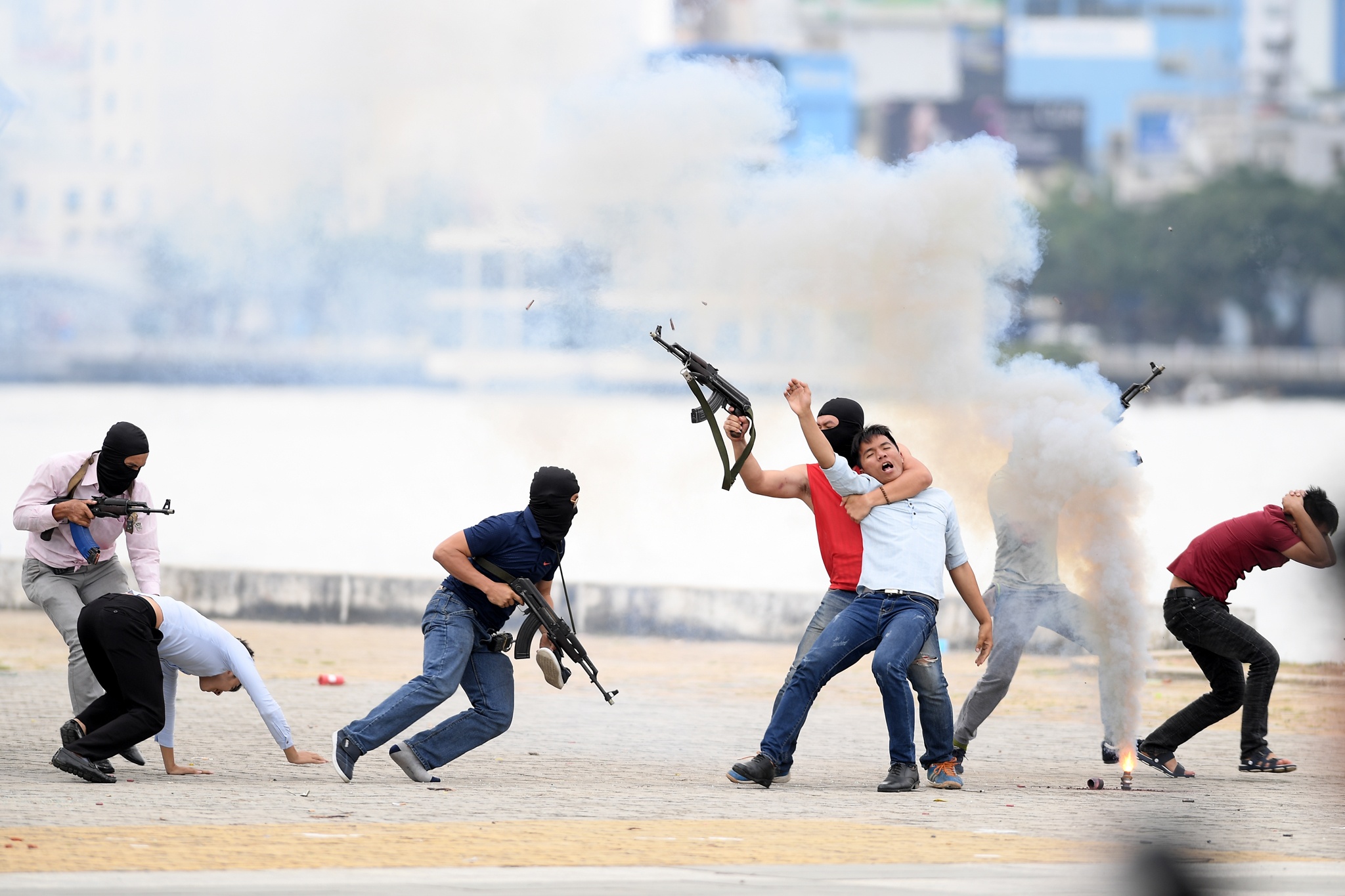 dien tap phong chong khung bo tren song Han anh 3