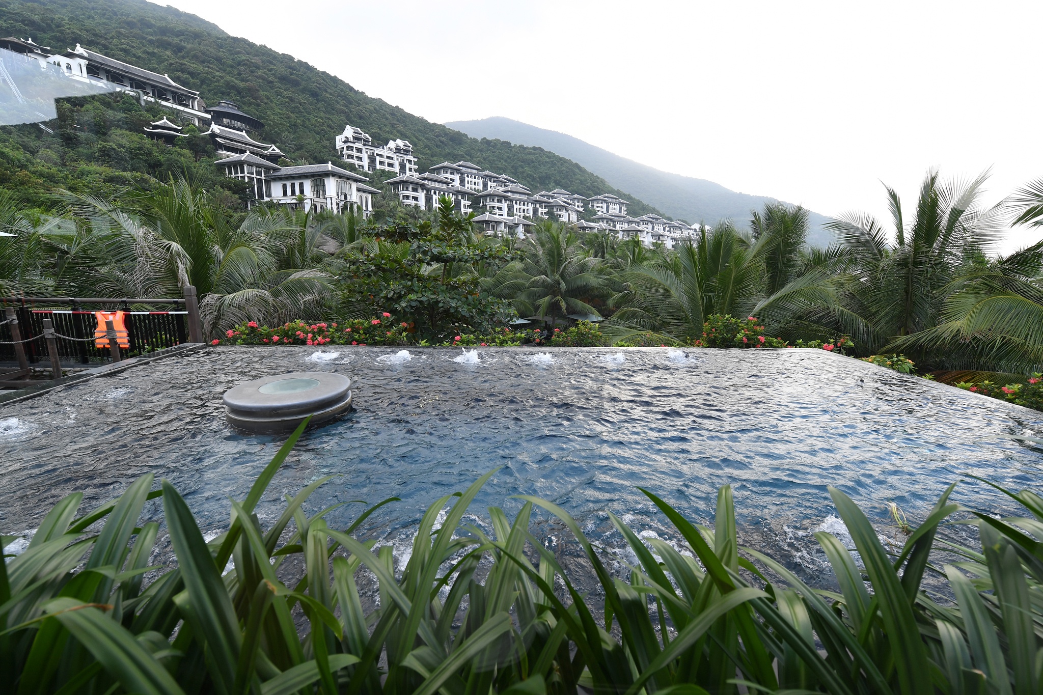 resort 6 sao phục vụ hội nghị APEC ảnh 17 resort 6 sao phuc vu hoi nghi APEC anh 17