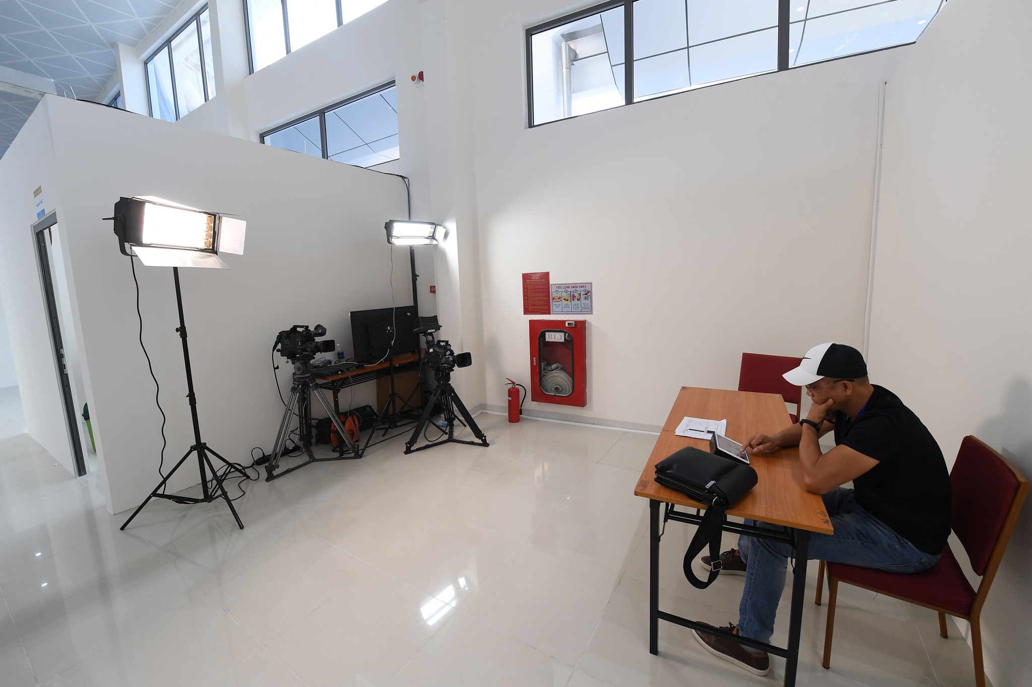 Khai truong Trung tam bao chi APEC anh 12