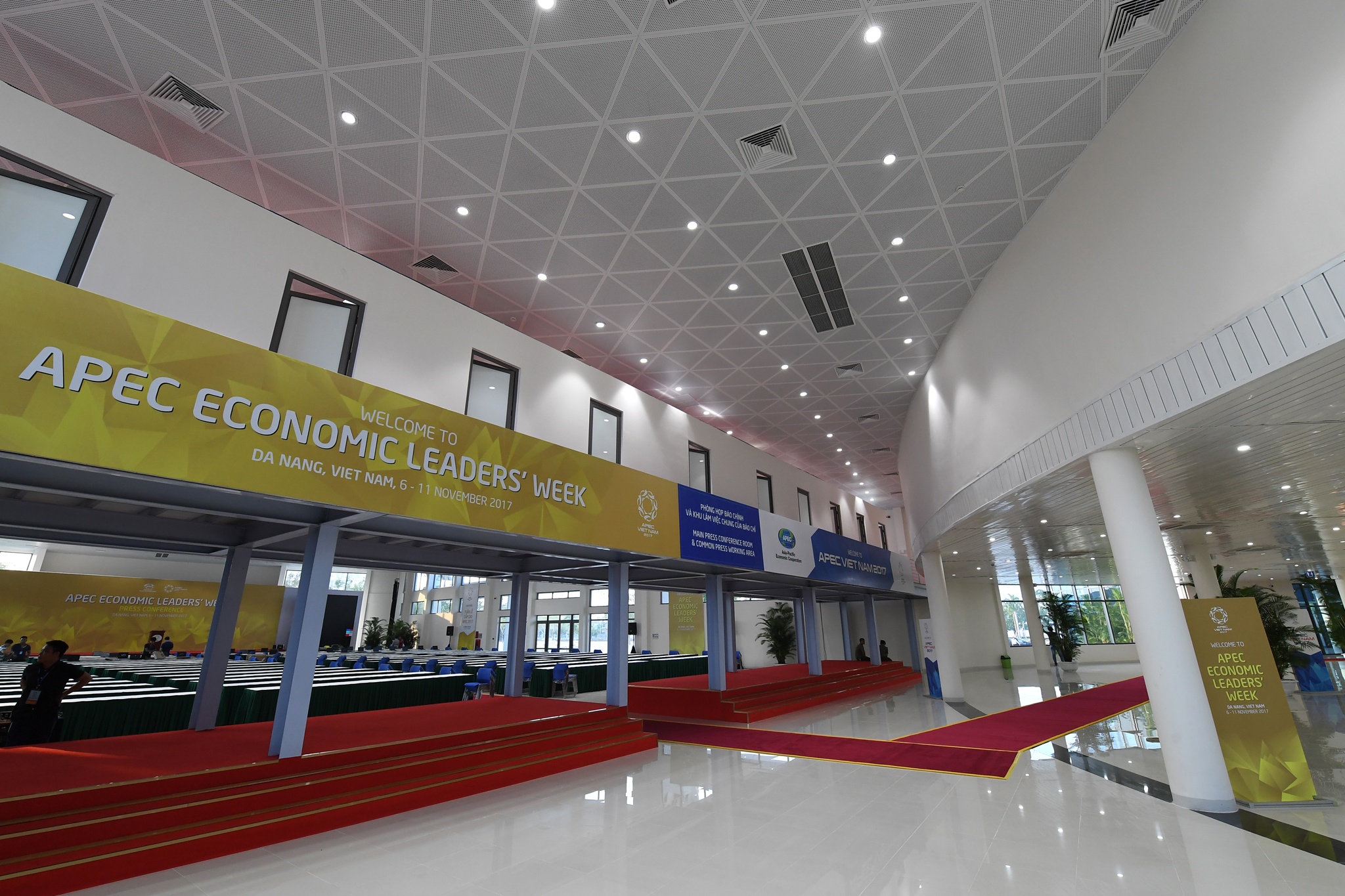 Khai truong Trung tam bao chi APEC anh 7