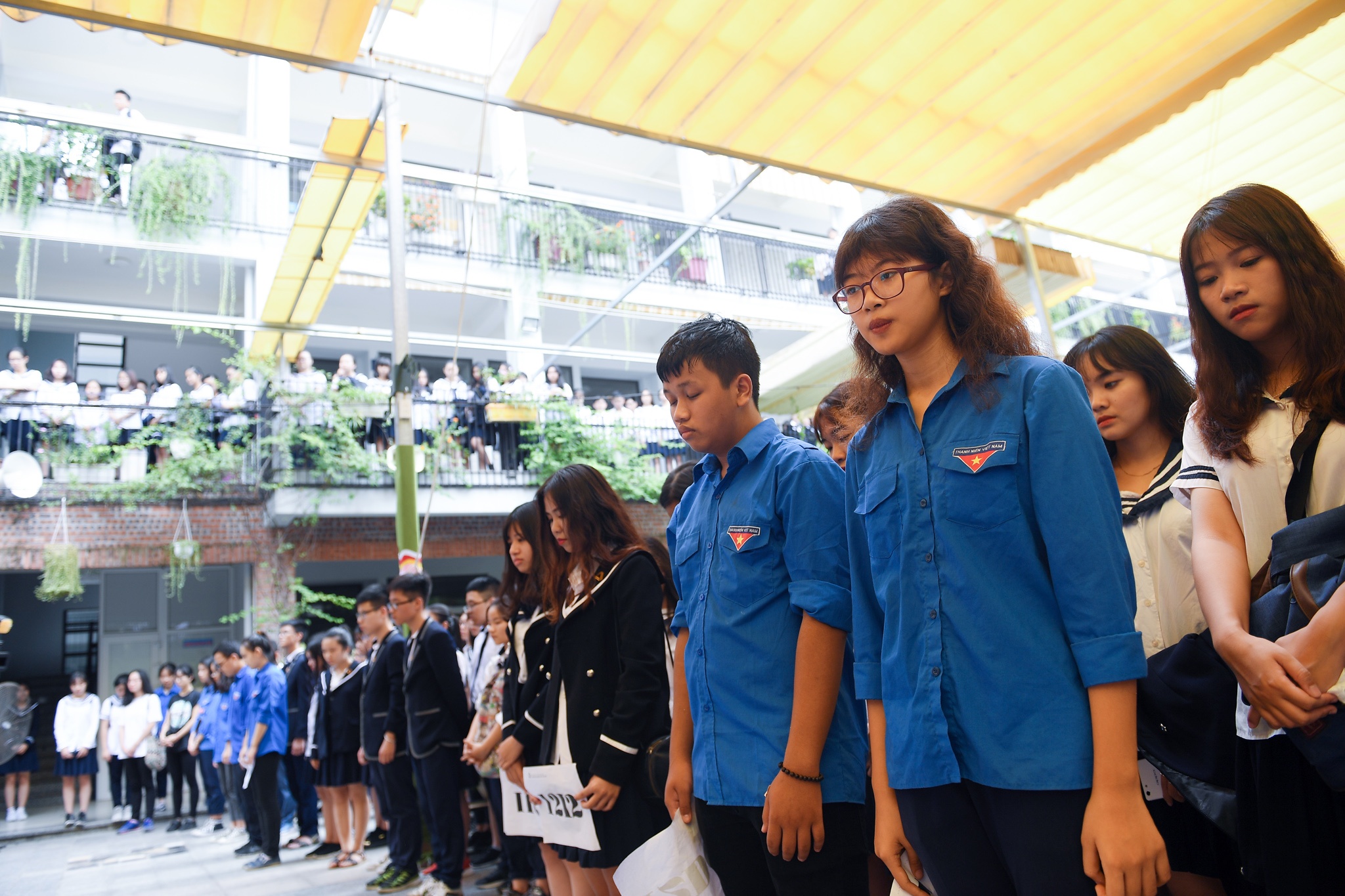 Học sinh tri ân thầy Văn Như Cương ảnh 5 Hoc sinh tri an thay Van Nhu Cuong anh 5