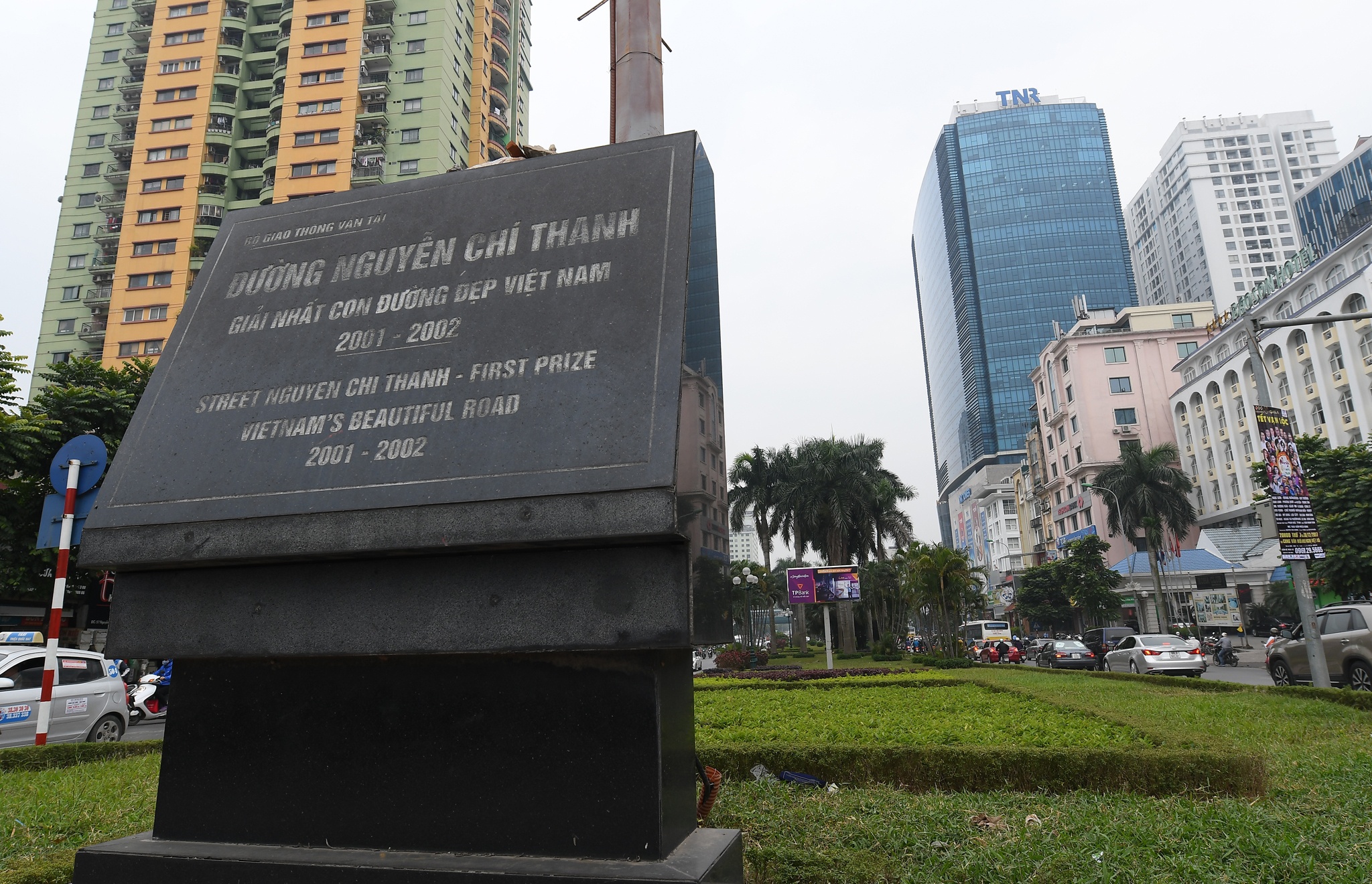 cat xen giai phan cach Nguyen Chi Thanh anh 2