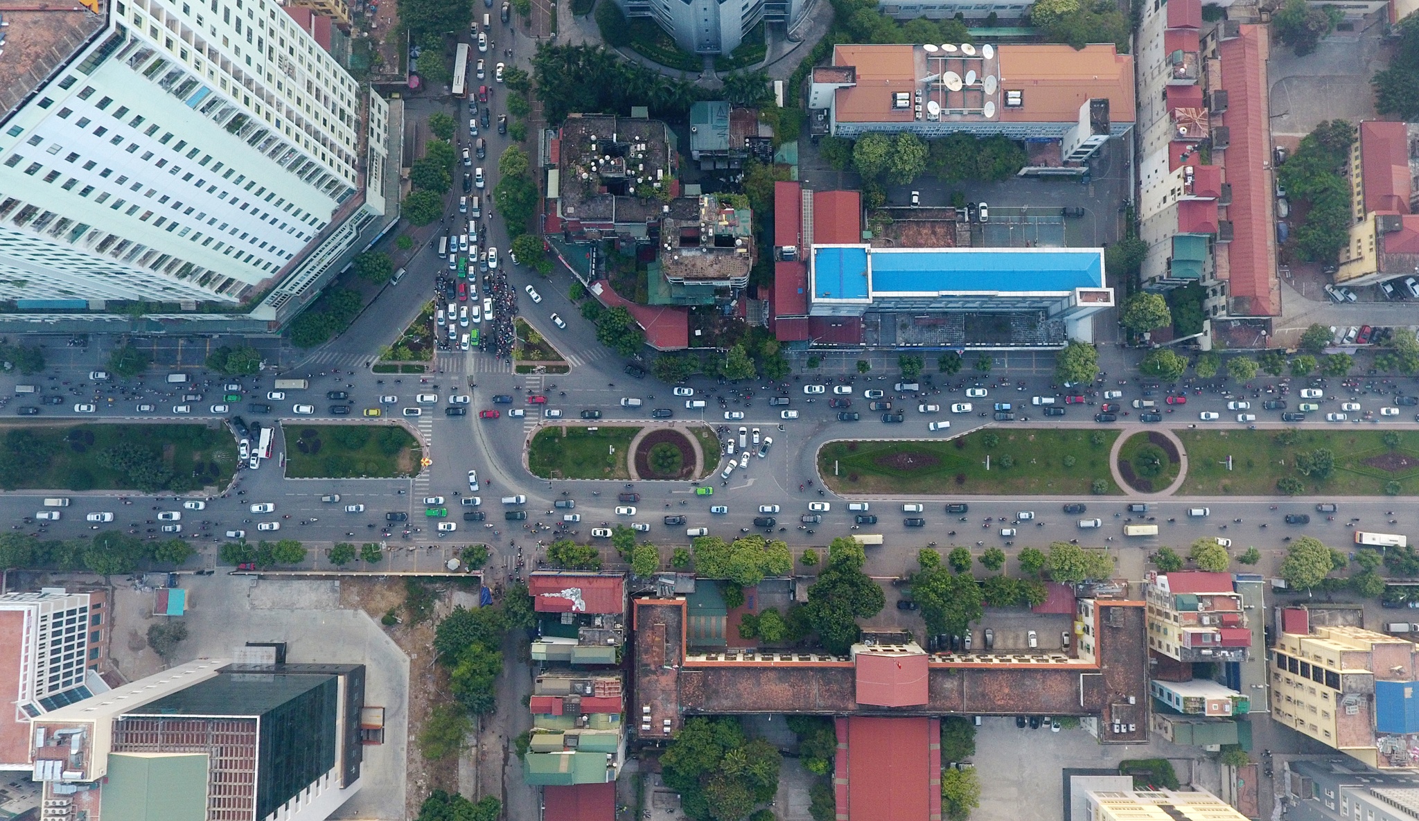 cat xen giai phan cach Nguyen Chi Thanh anh 9