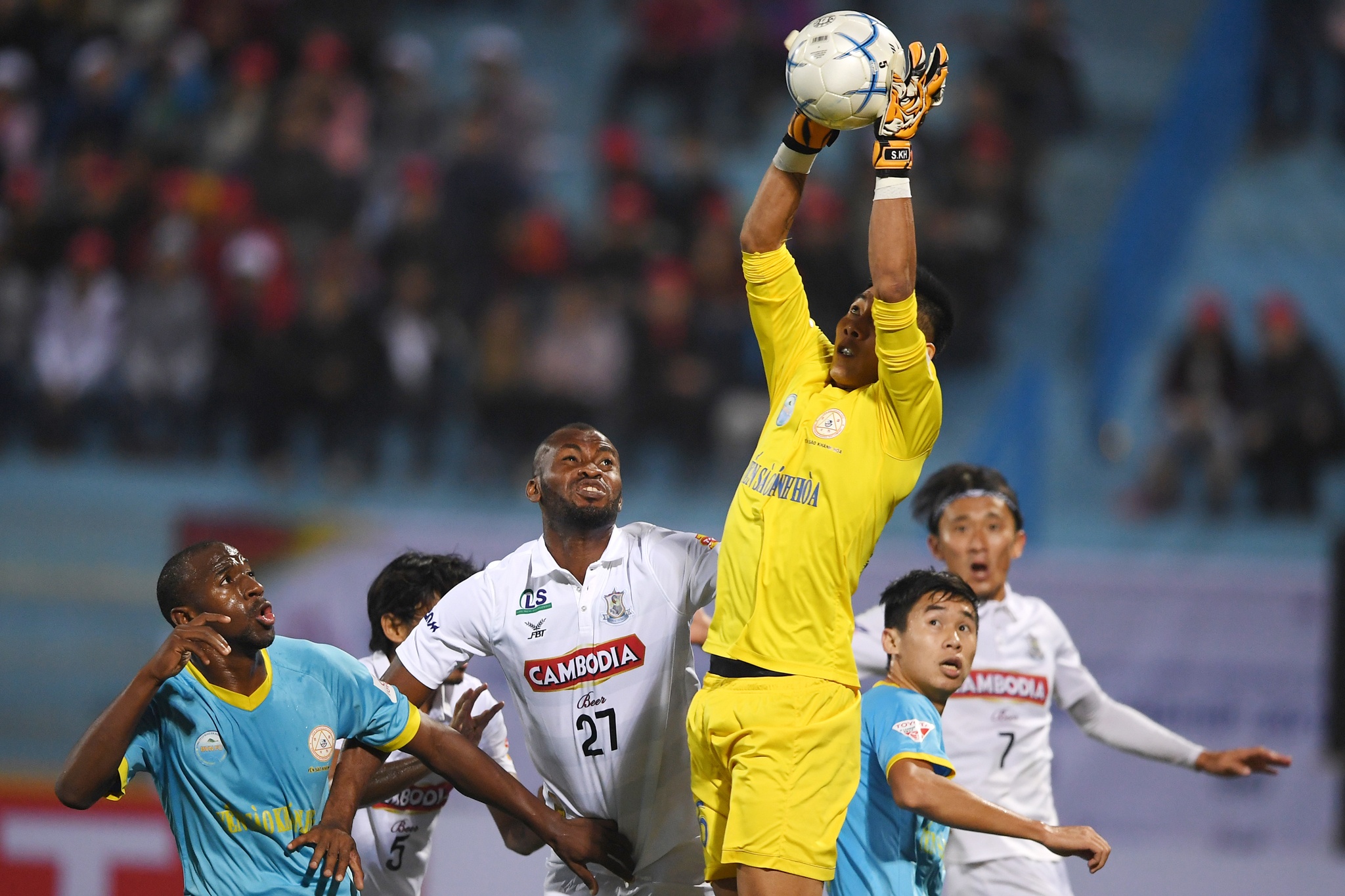 mua ban thang tai giai Mekong Cup anh 11