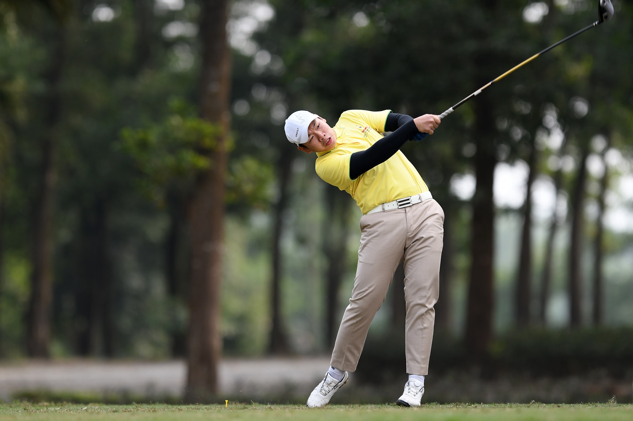 tranh tai giai golf bao Tien Phong anh 1