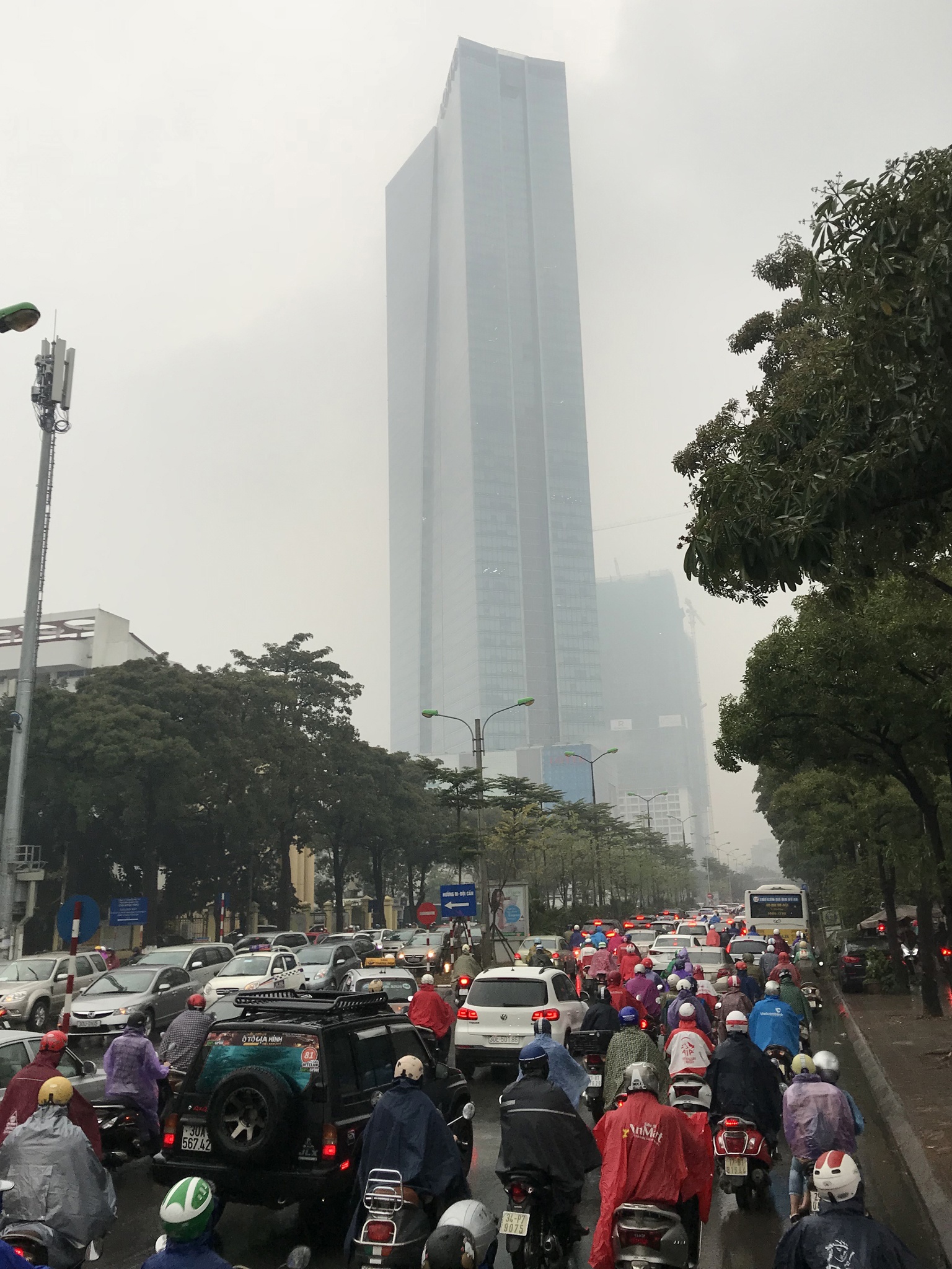 mua tac tai Ha Noi anh 2