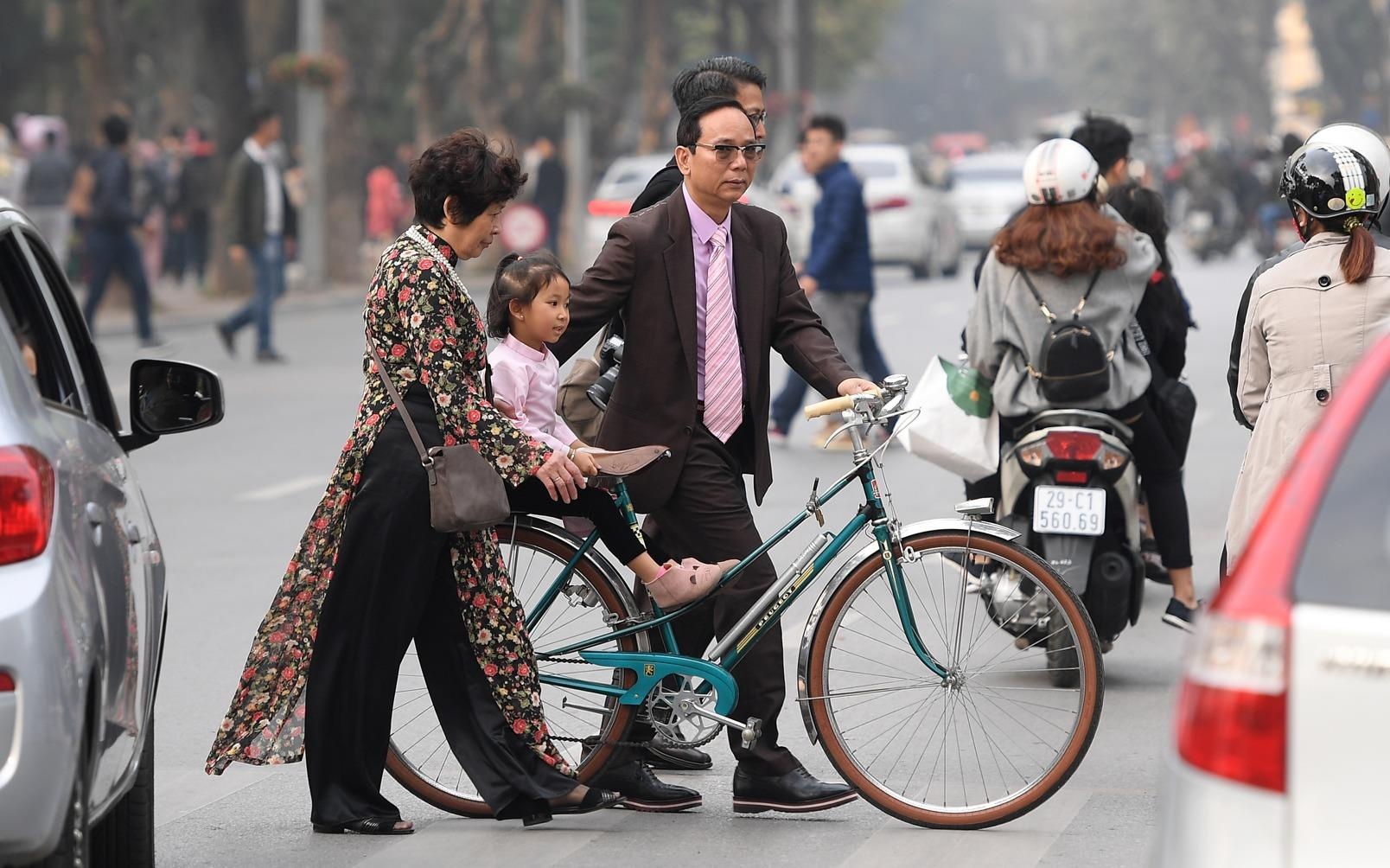 Hinh anh khac la cua Ha Noi chieu 30 Tet hinh anh