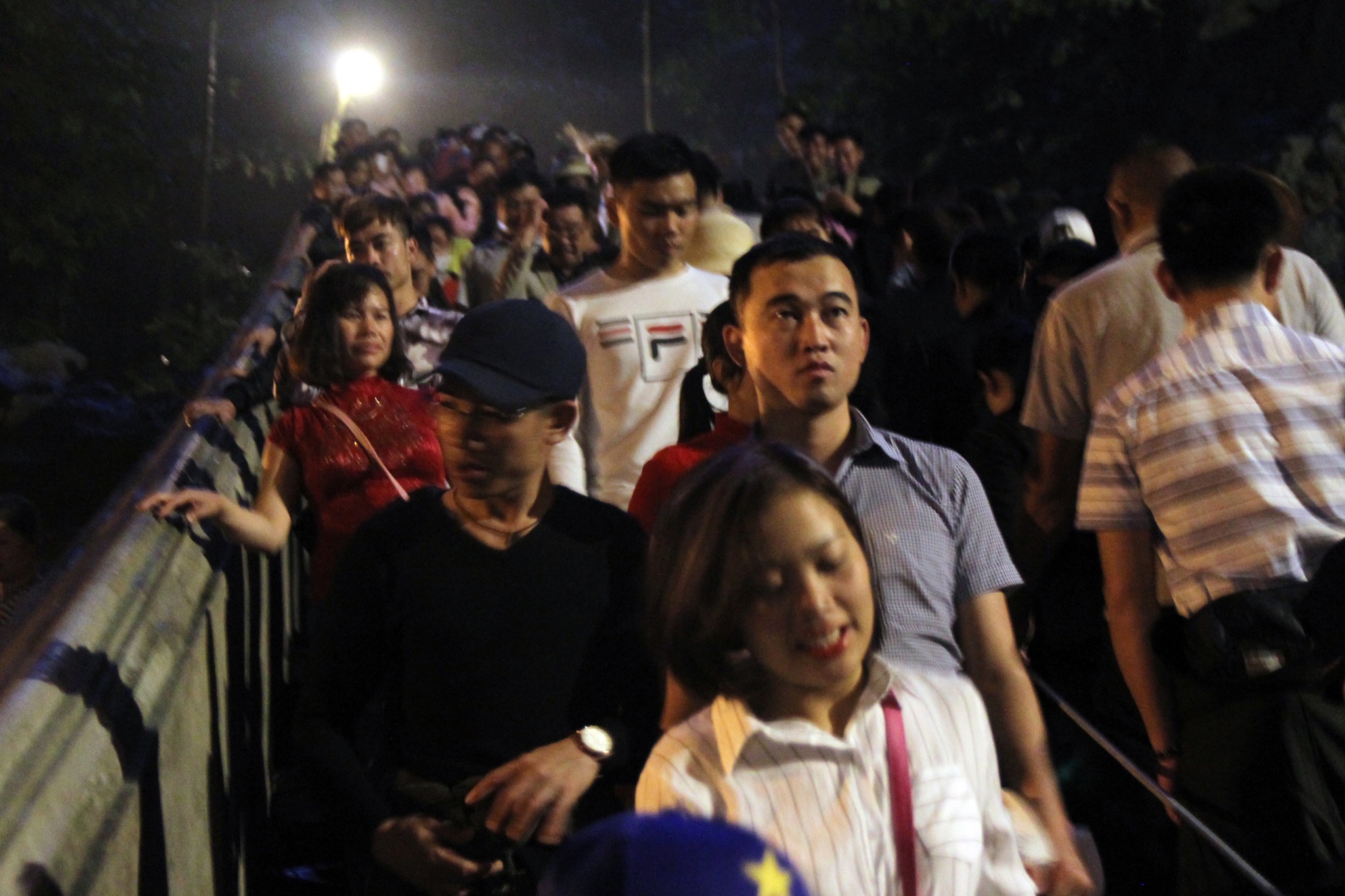 danh bai an tien le hoi chua huong anh 14