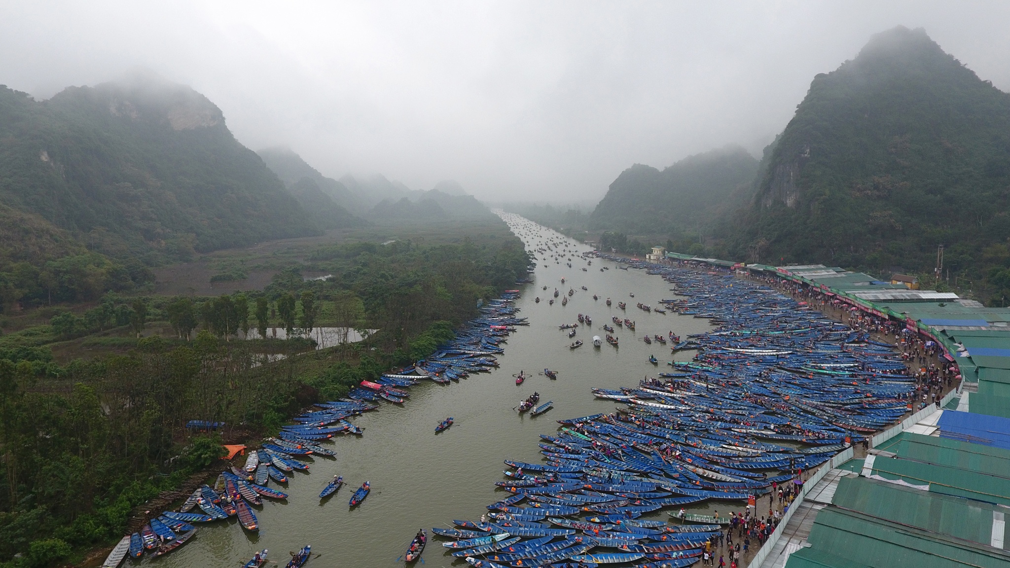 khai hoi chua Huong anh 3