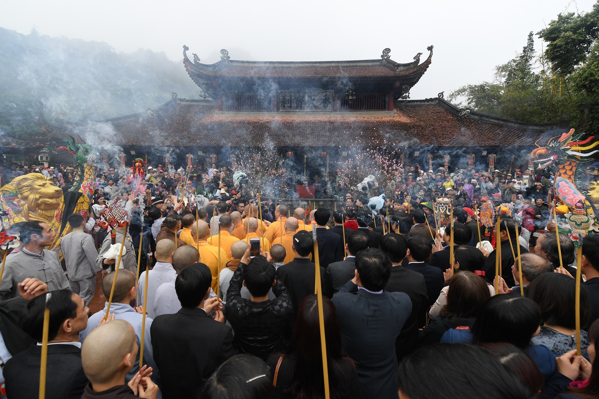 khai hoi chua Huong anh 11