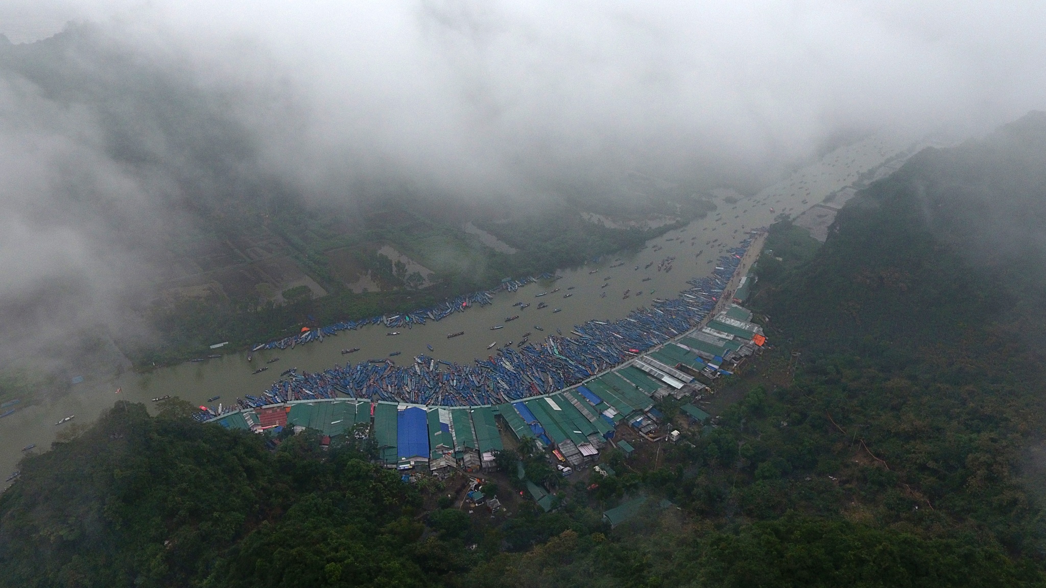 khai hoi chua Huong anh 2