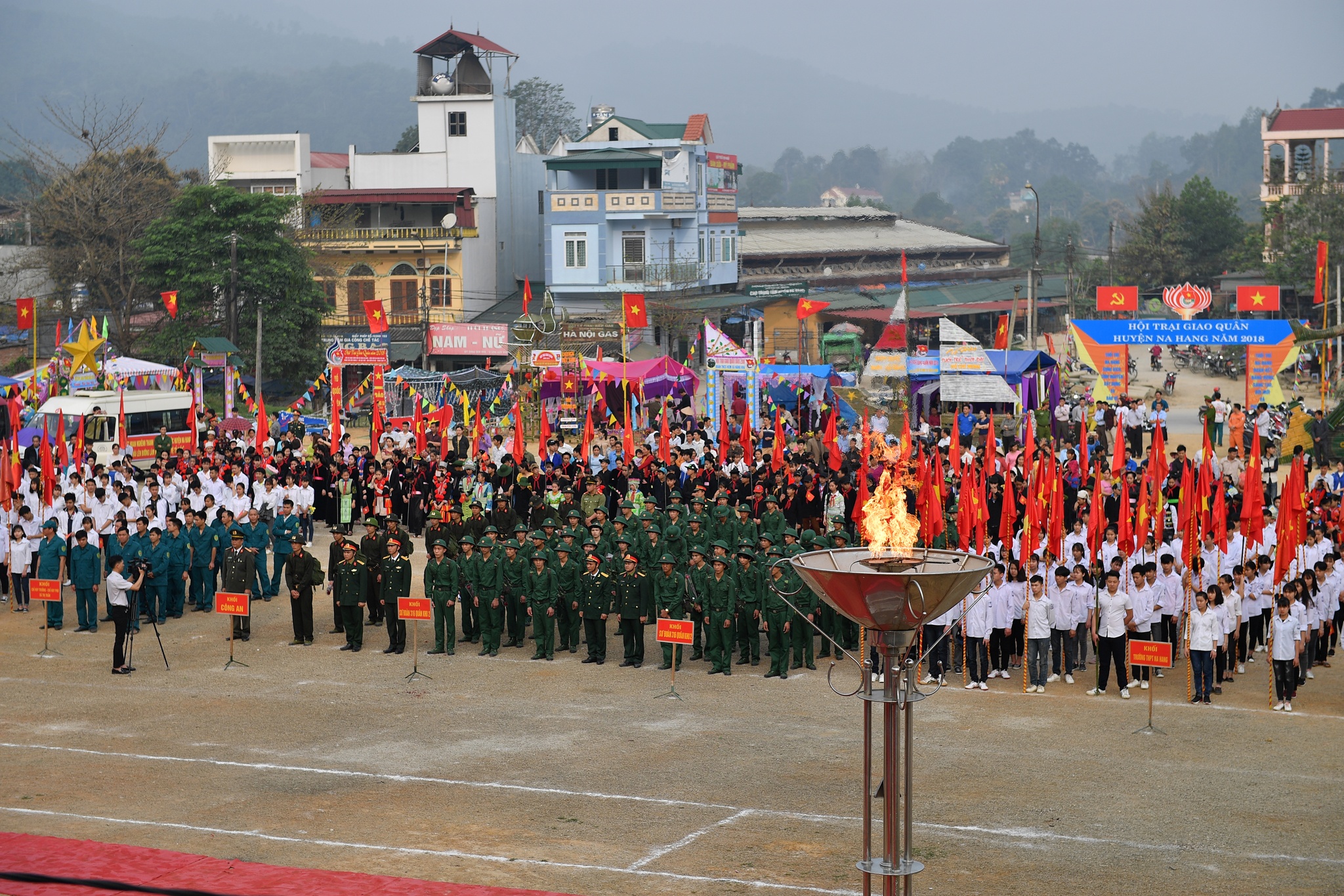 Na Hang nhan quan anh 1