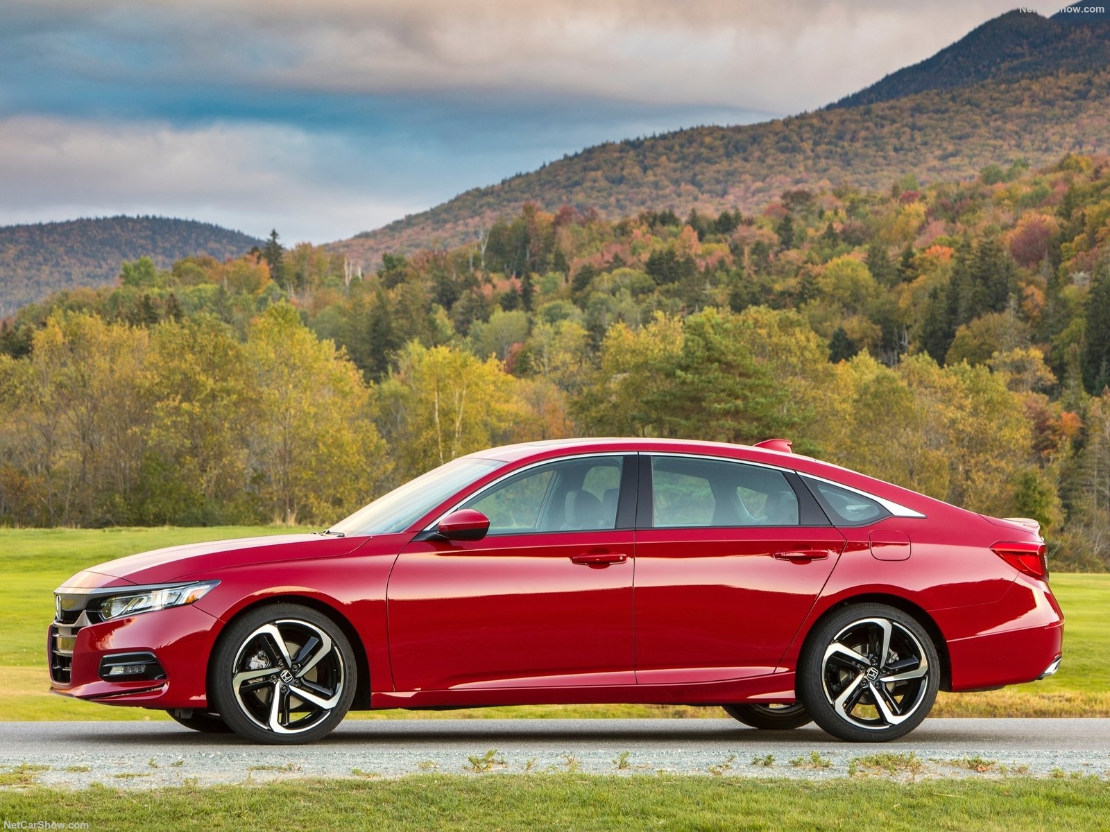 trien lam oto viet nam 2019 anh 16