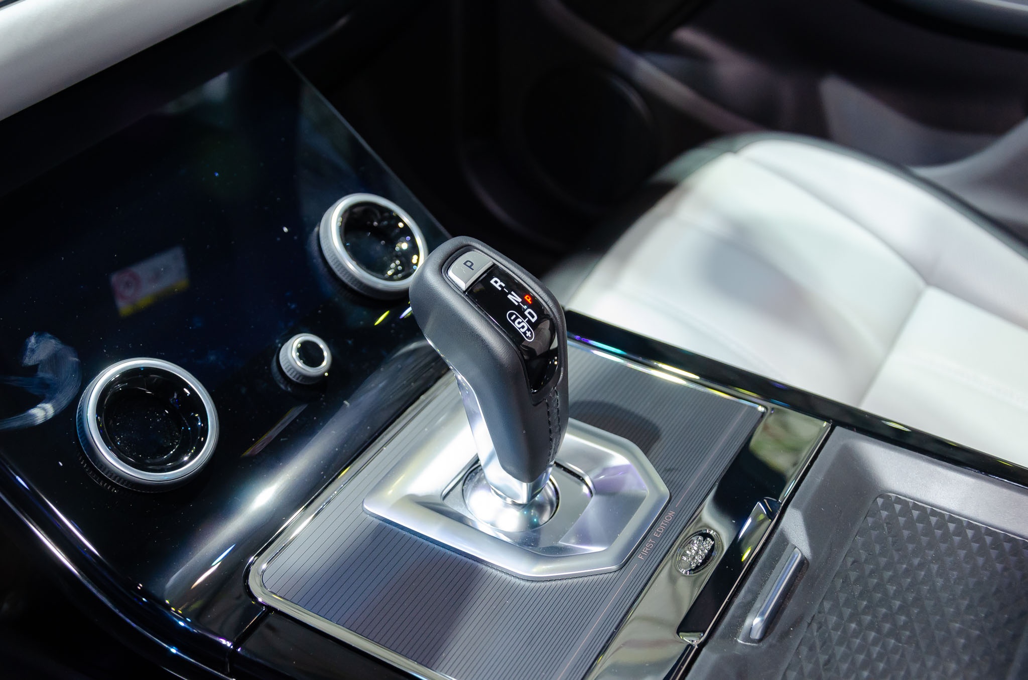 Range Rover nang cap 2020 anh 8