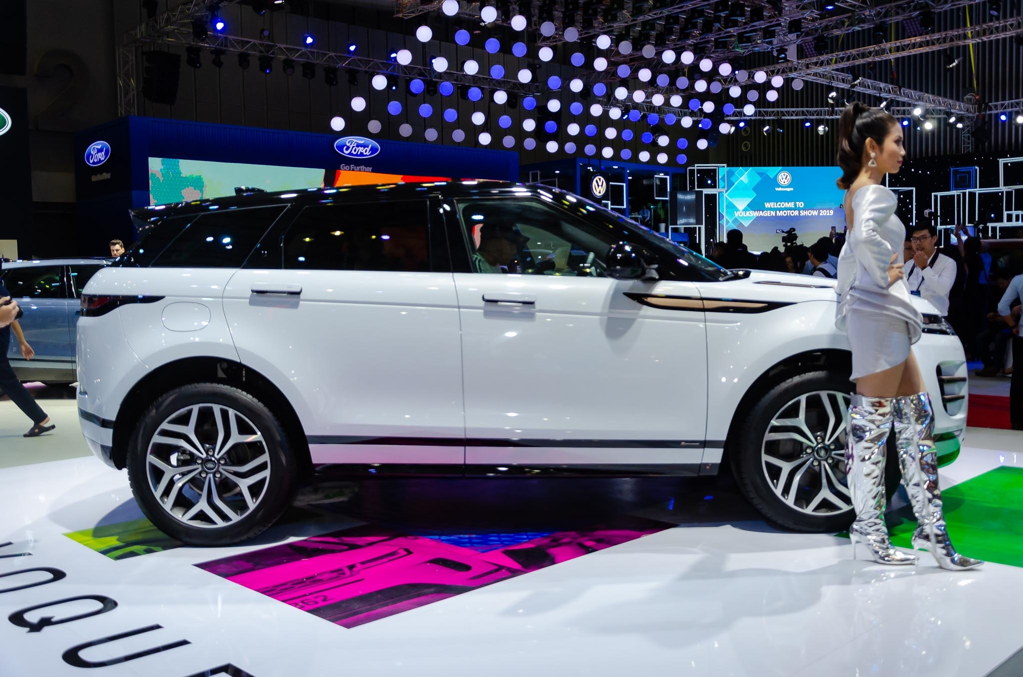 Range Rover nang cap 2020 anh 3