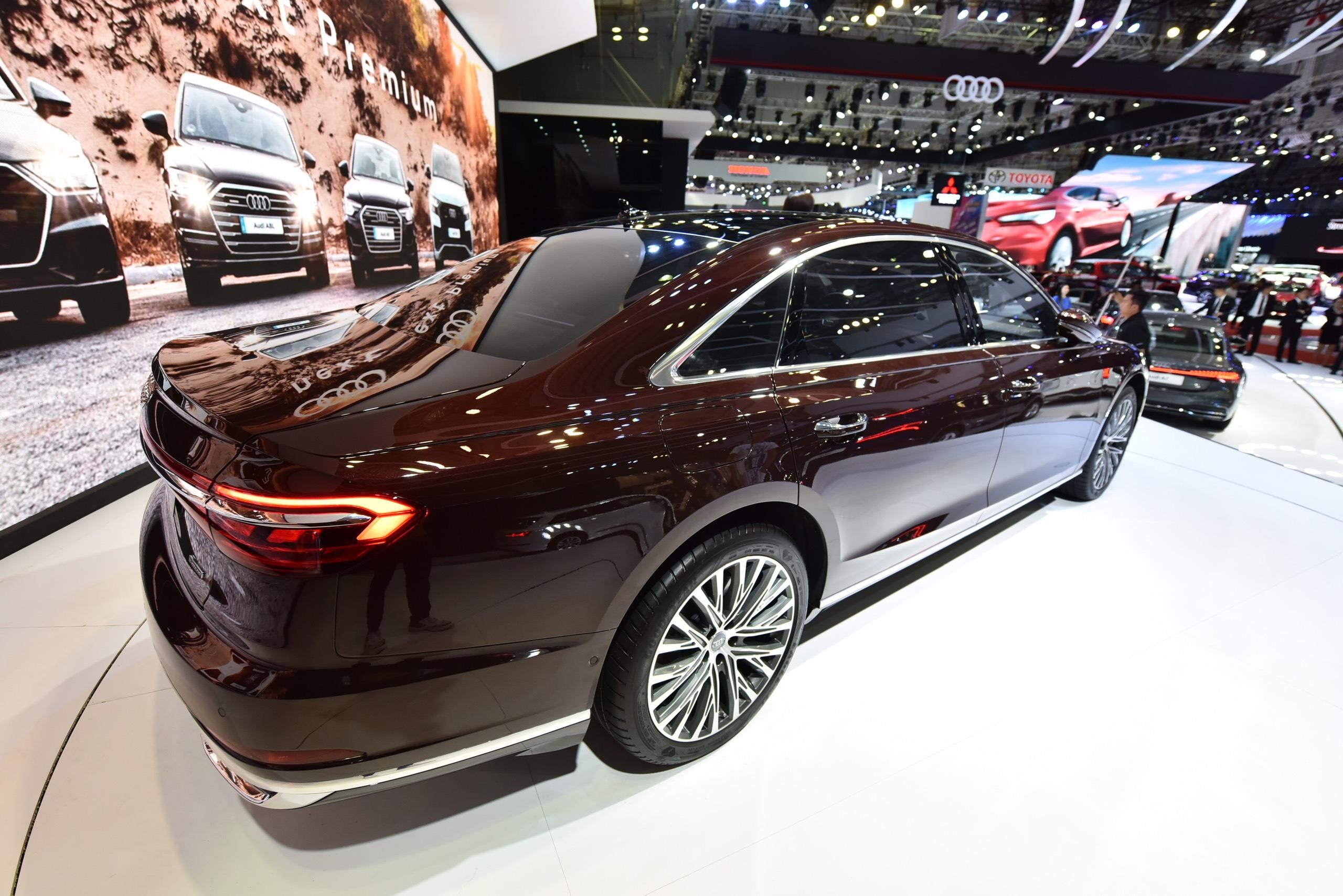 Kham pha Audi A8L 2019 - sedan dau bang canh tranh Mercede S-Class hinh anh