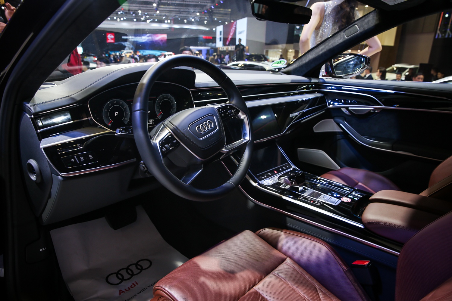 gia xe audi a8 moi anh 7