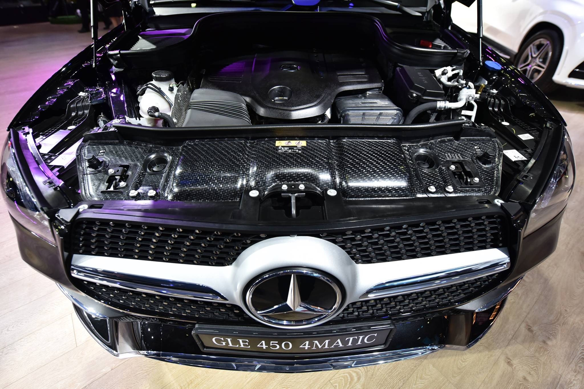 gia xe Mercedes gle 7 cho anh 13