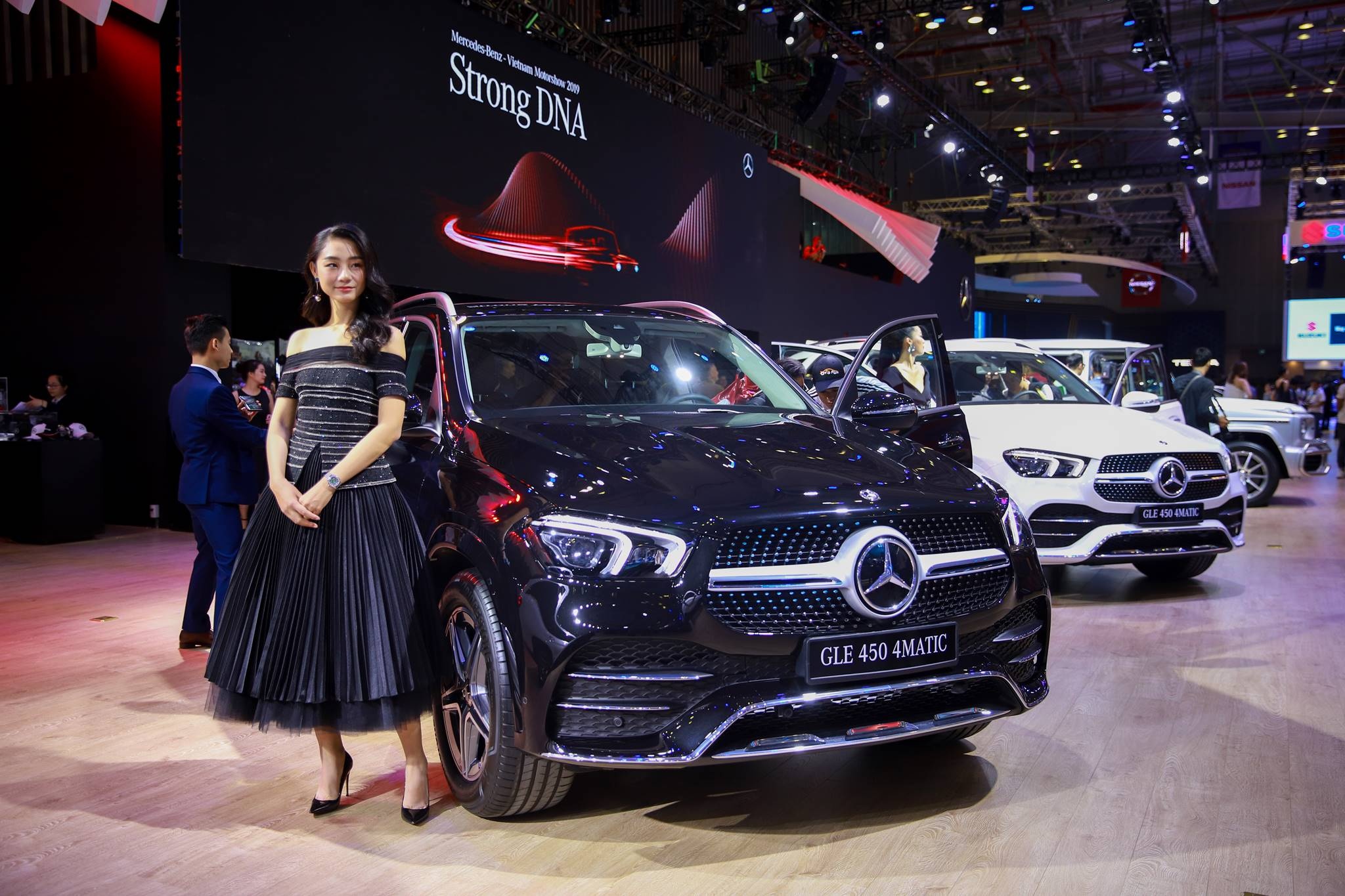gia xe Mercedes gle 7 cho anh 2