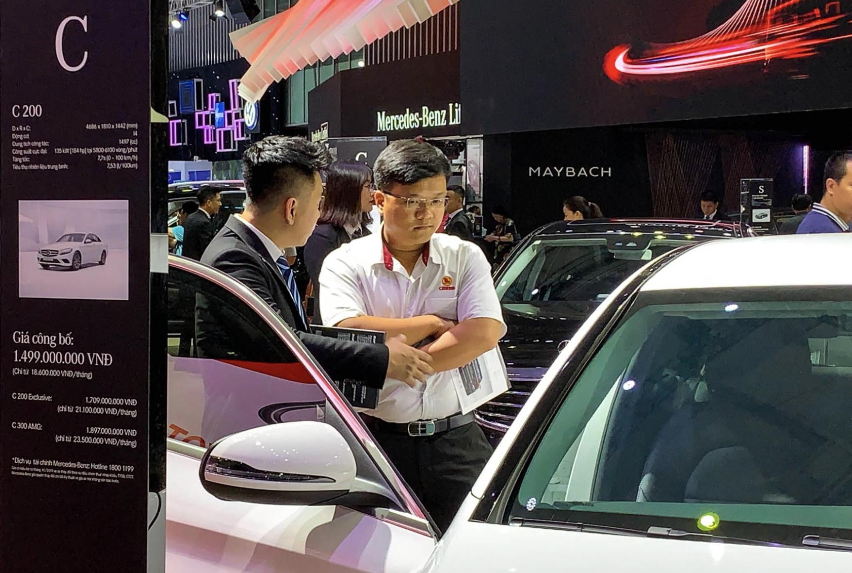 mua ôtô cuối năm ảnh 2 mua oto cuoi nam anh 2