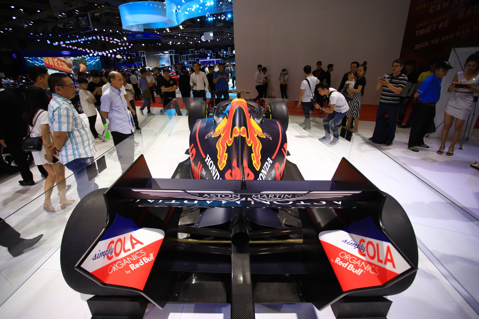 gia xe Honda Accord anh 26