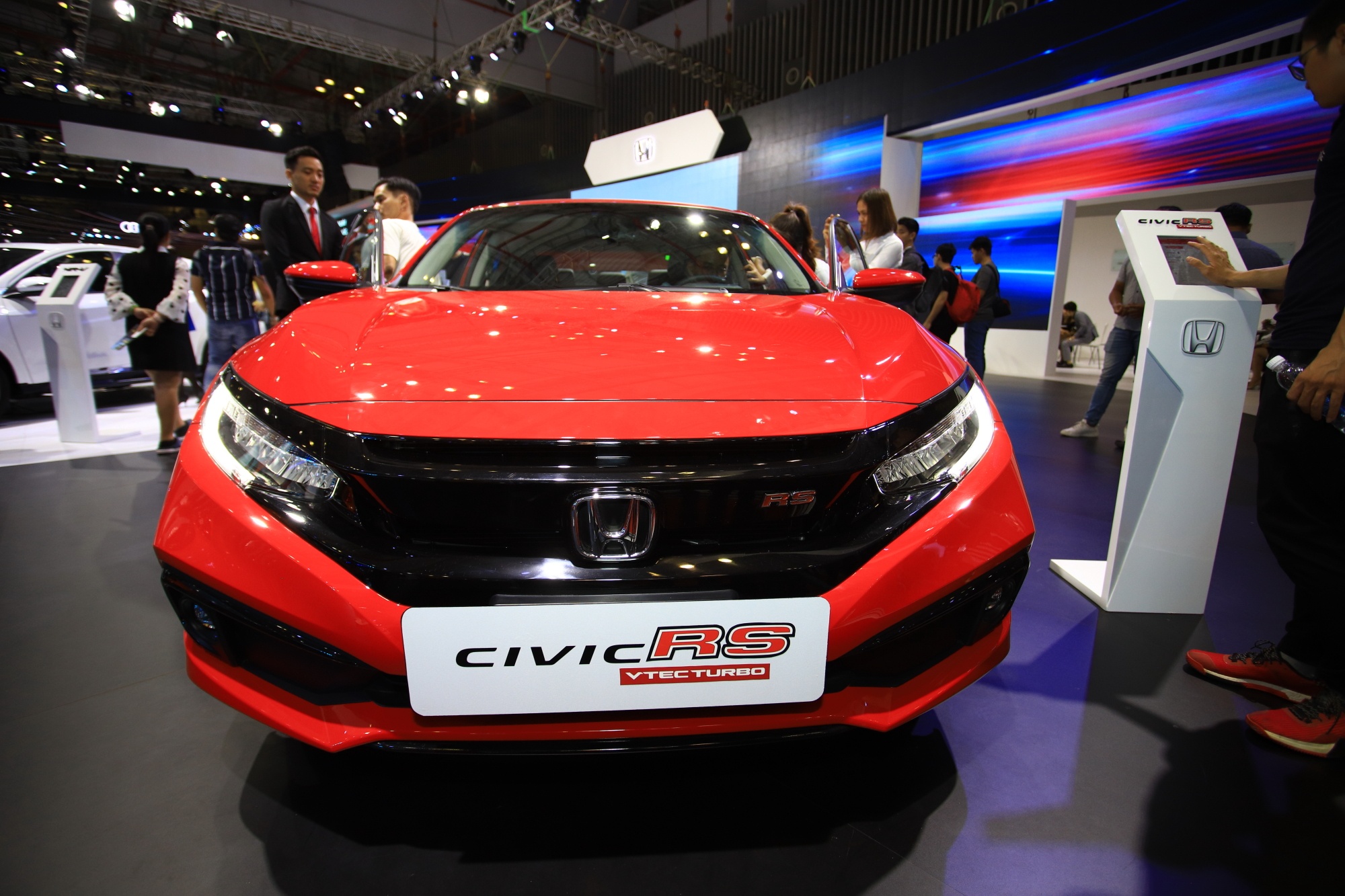 gia xe Honda Accord anh 11