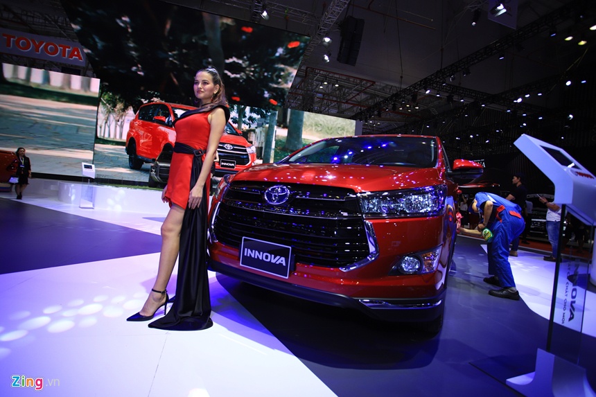 gia xe Toyota tai Viet Nam anh 18