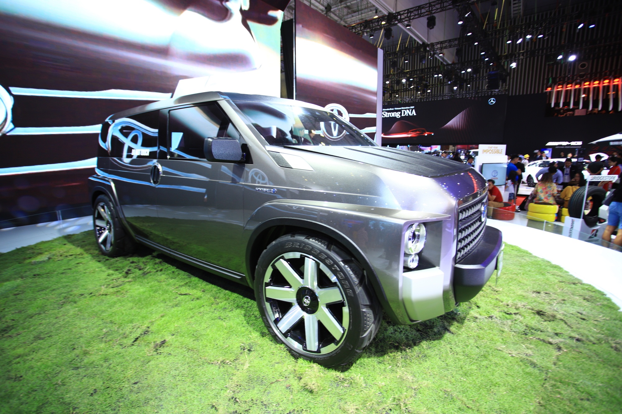 gia xe Toyota tai Viet Nam anh 6