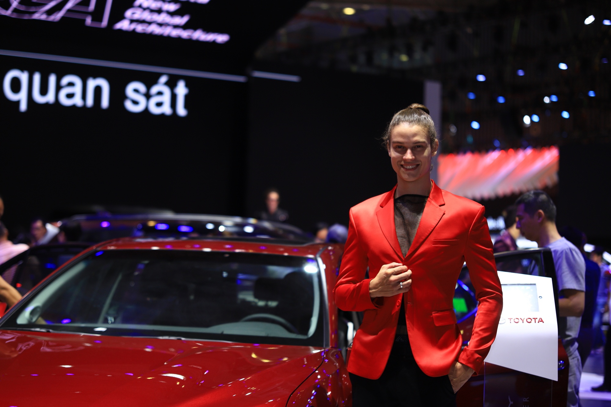 gia xe Toyota tai Viet Nam anh 21