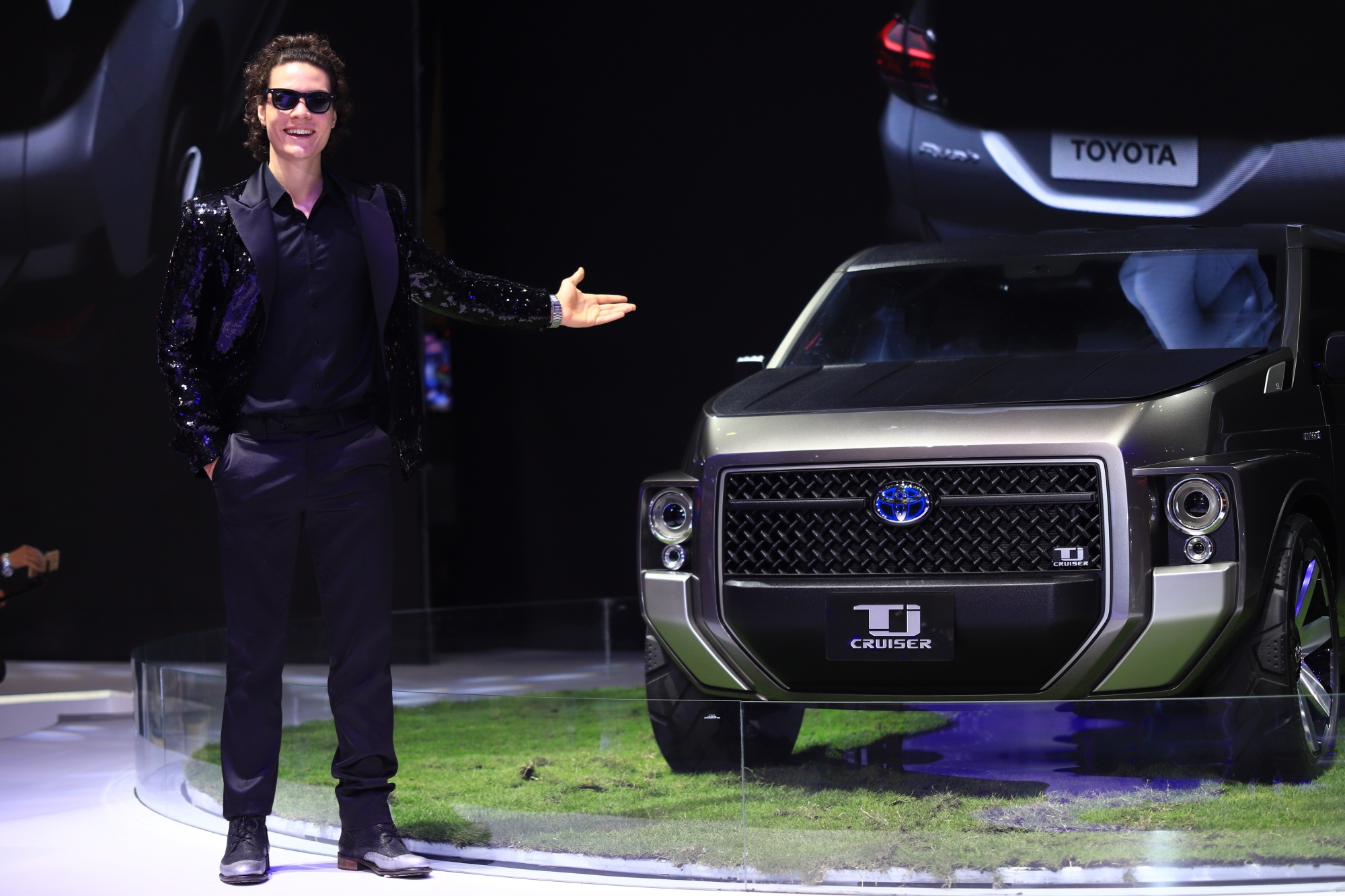 gia xe Toyota tai Viet Nam anh 22