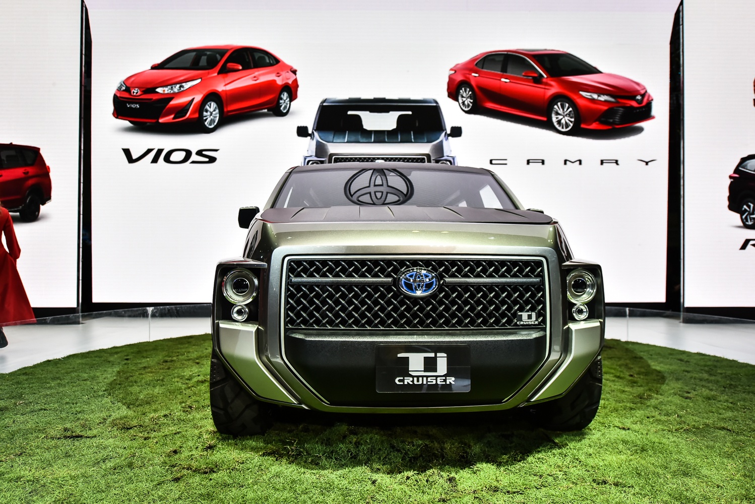 gia xe Toyota tai Viet Nam anh 5