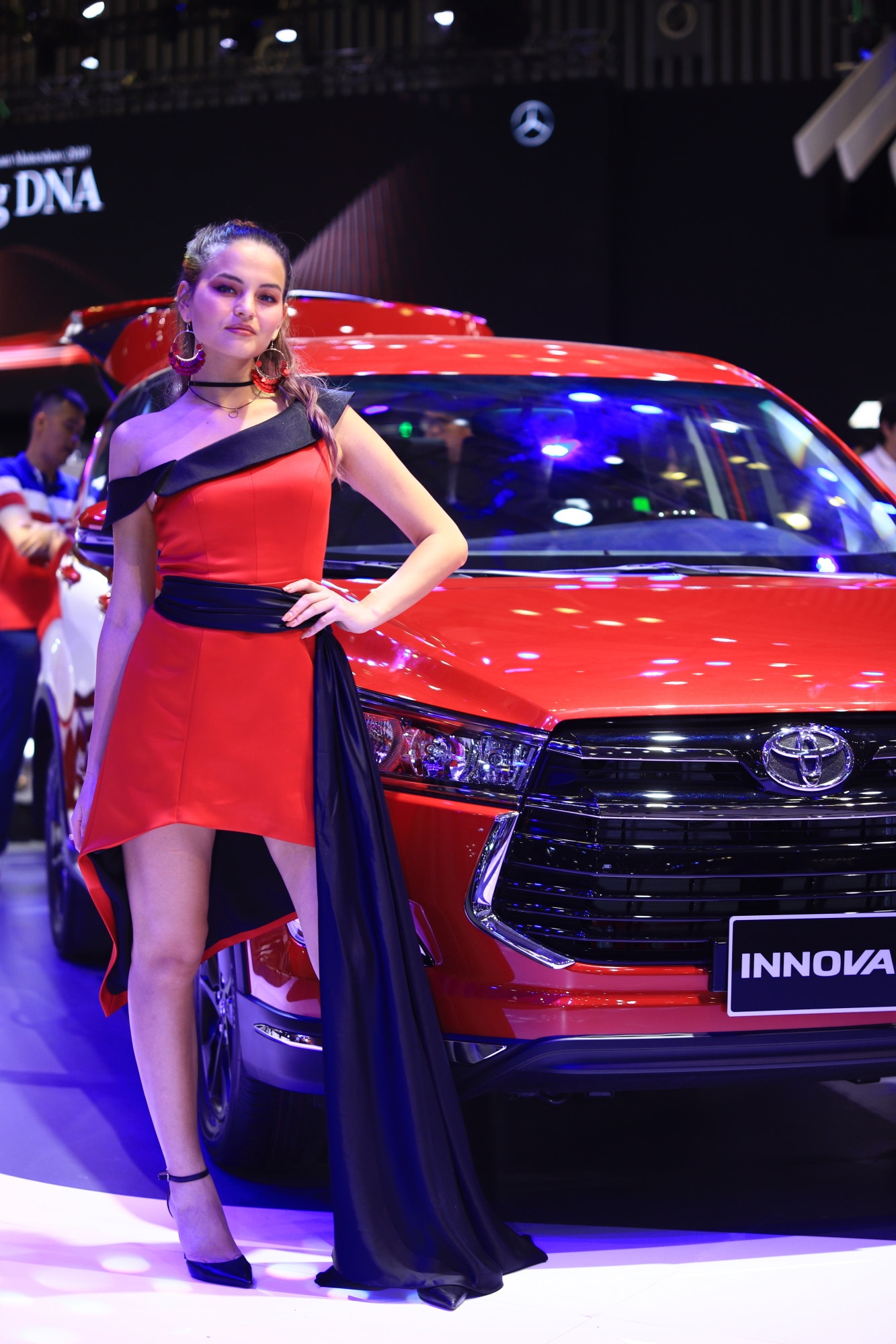 gia xe Toyota tai Viet Nam anh 32