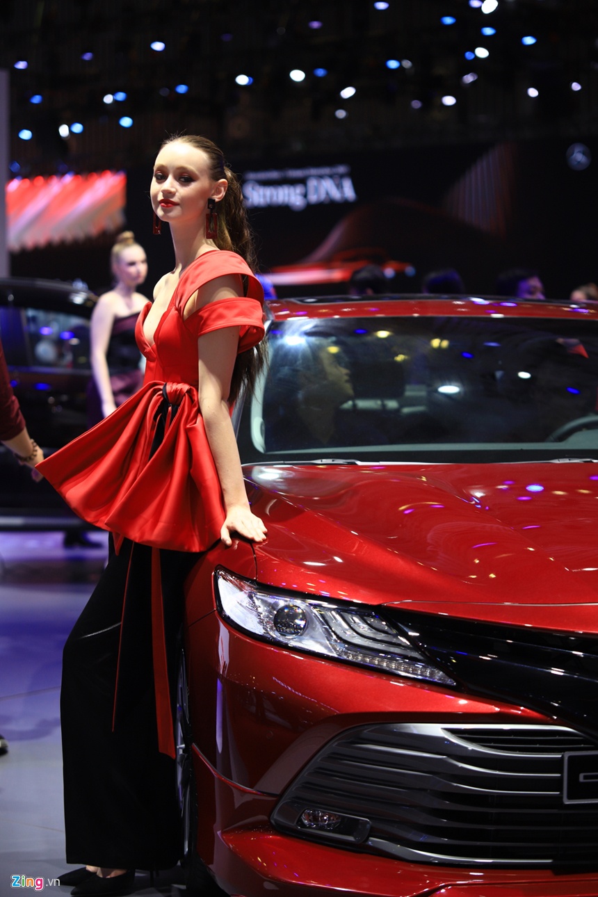 gia xe Toyota tai Viet Nam anh 34