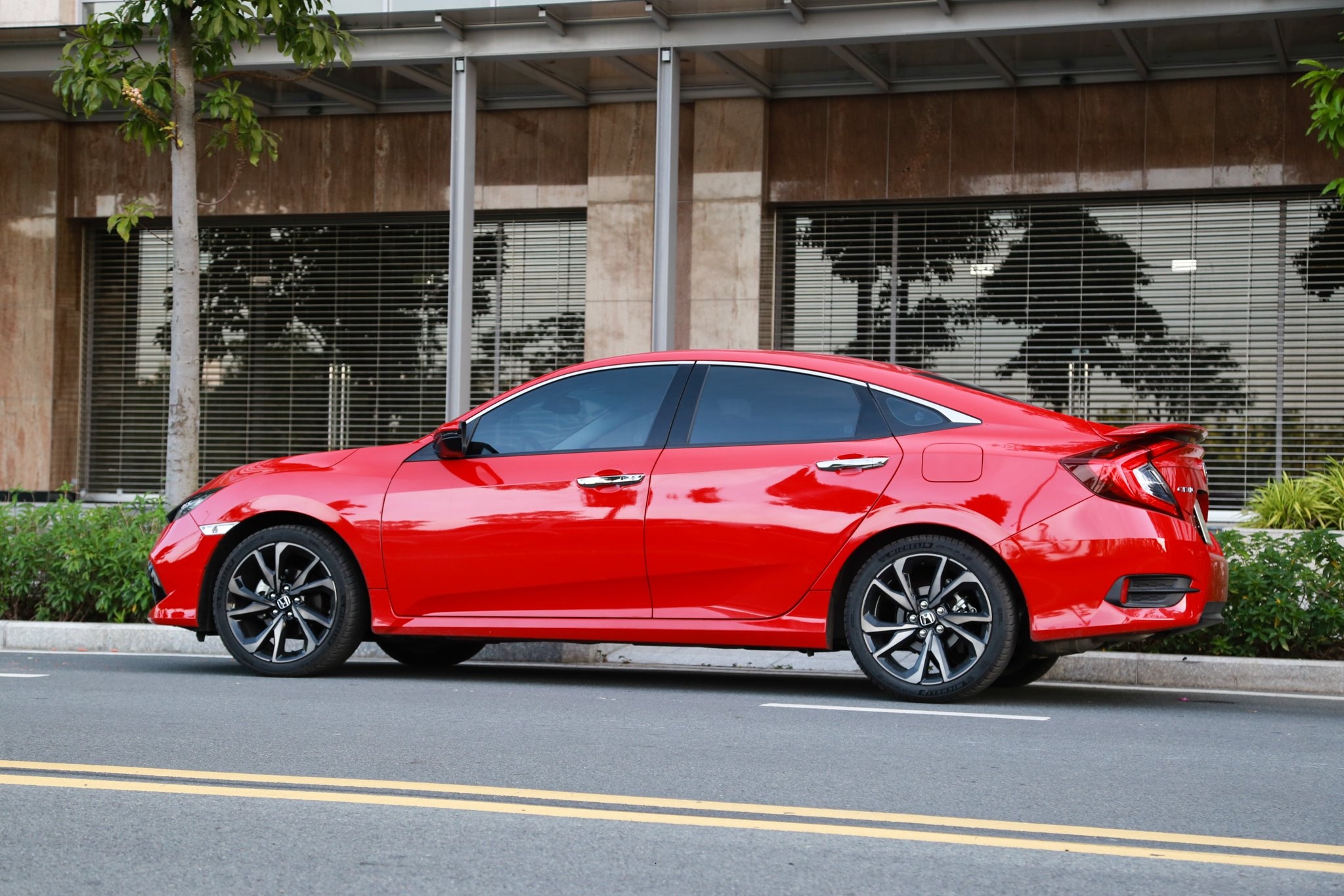 mua Mazda3 hay Honda civic ảnh 4 mua Mazda3 hay Honda civic anh 4