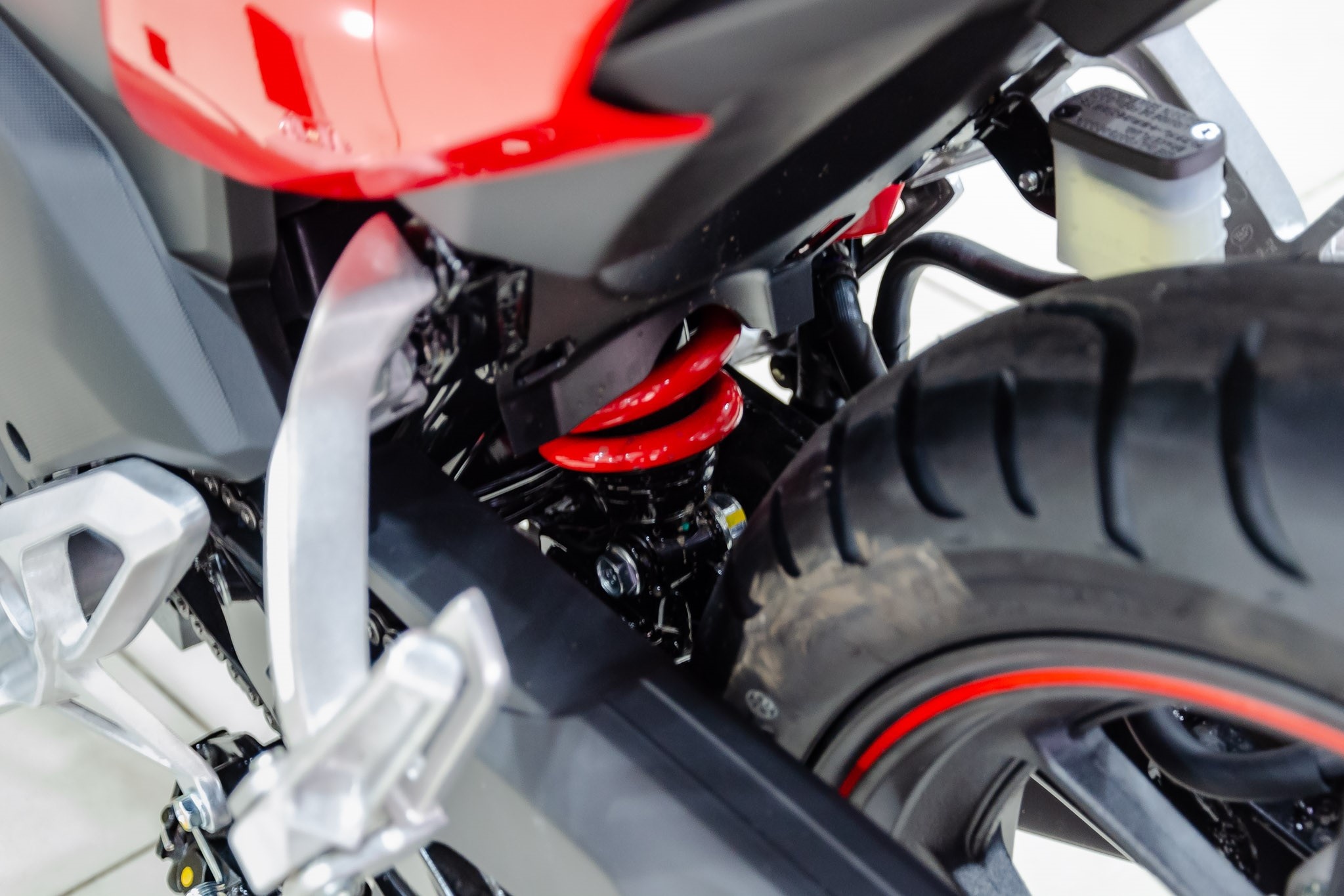 gia xe Honda winner x anh 13