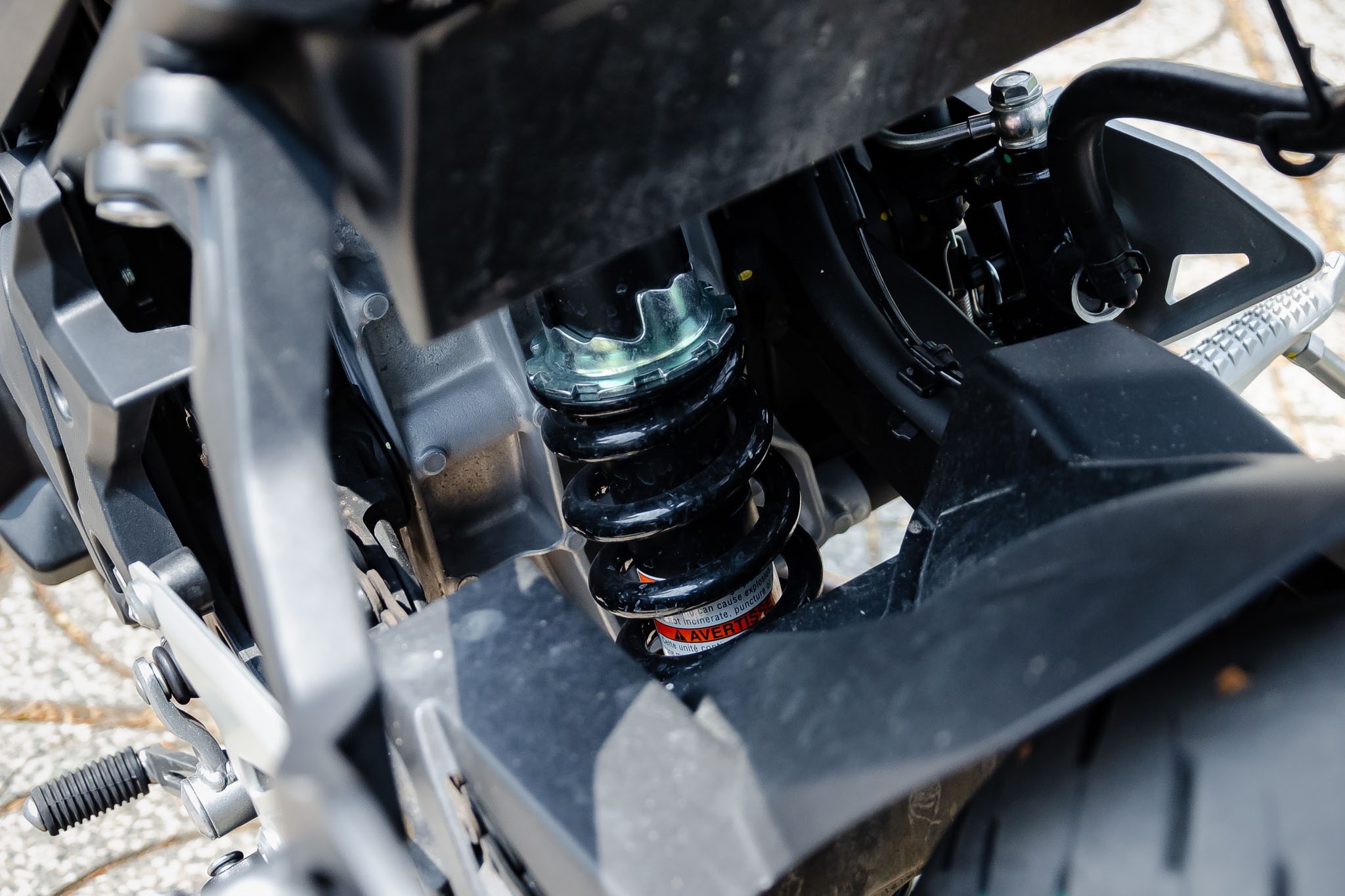 gia xe Kawasaki z400 anh 14