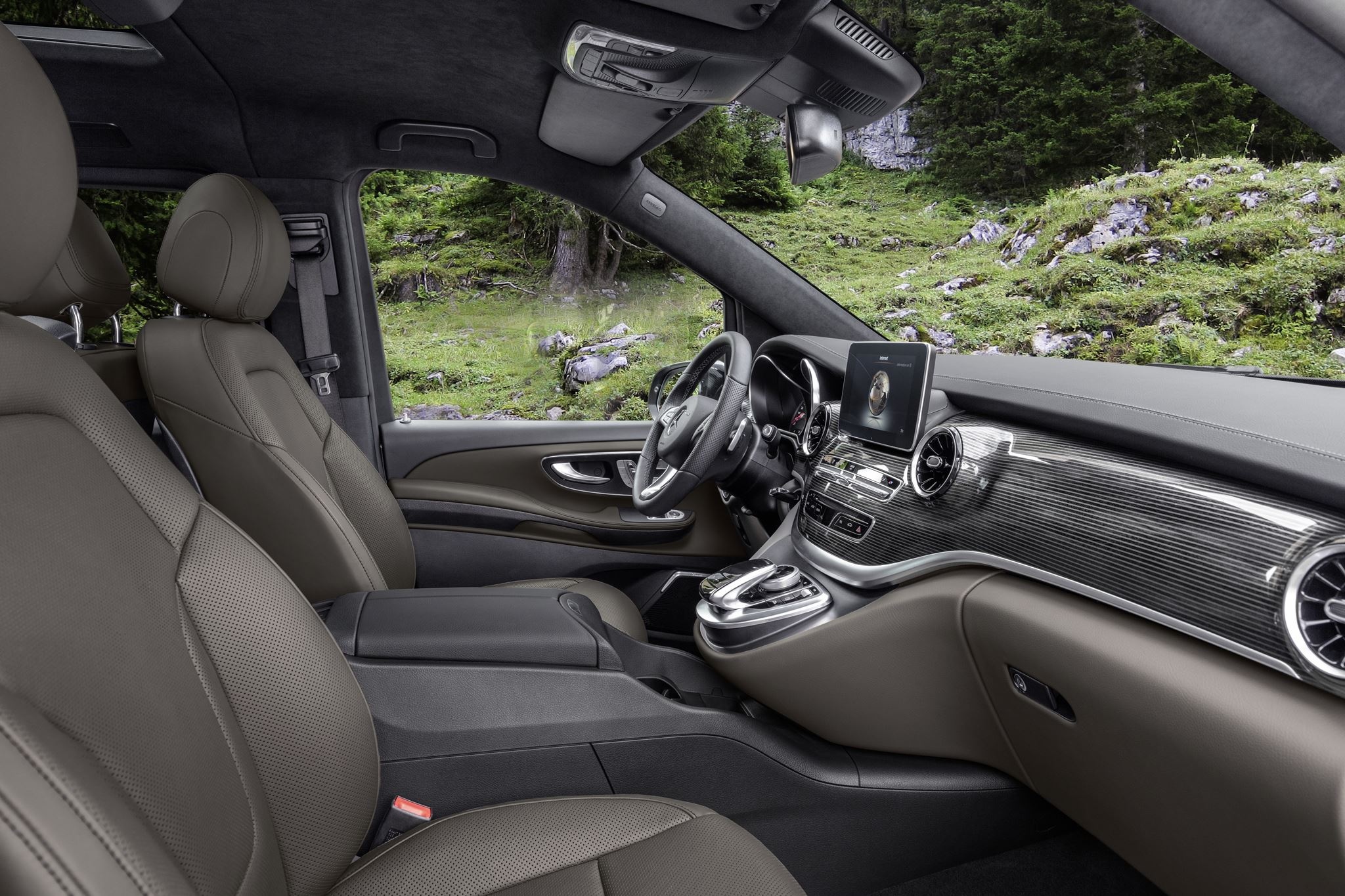 gia xe Mercedes 7 cho anh 12