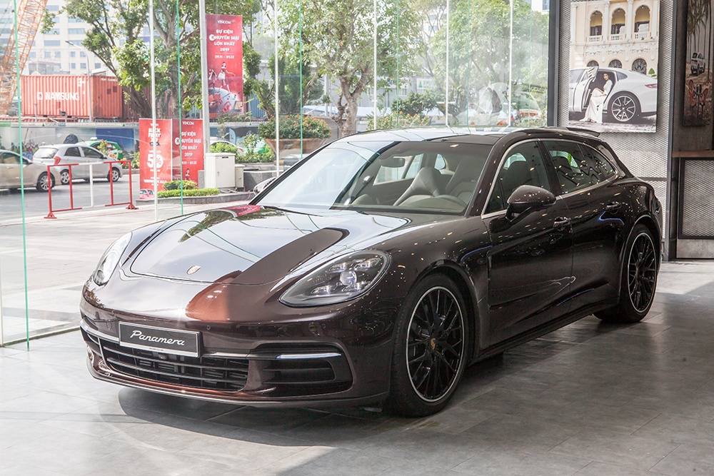 gia xe Porsche Panamera anh 15
