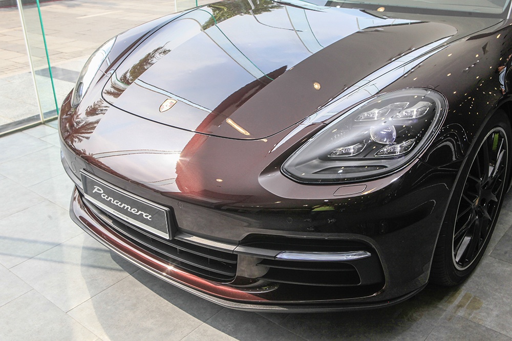 gia xe Porsche Panamera anh 4