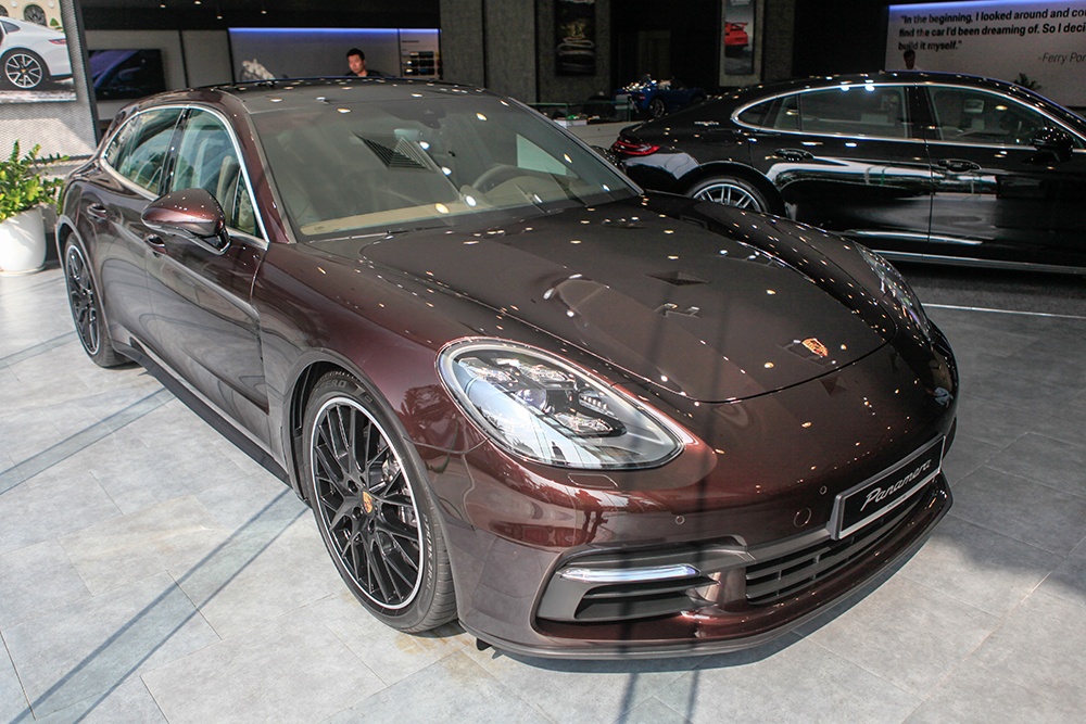 gia xe Porsche Panamera anh 3