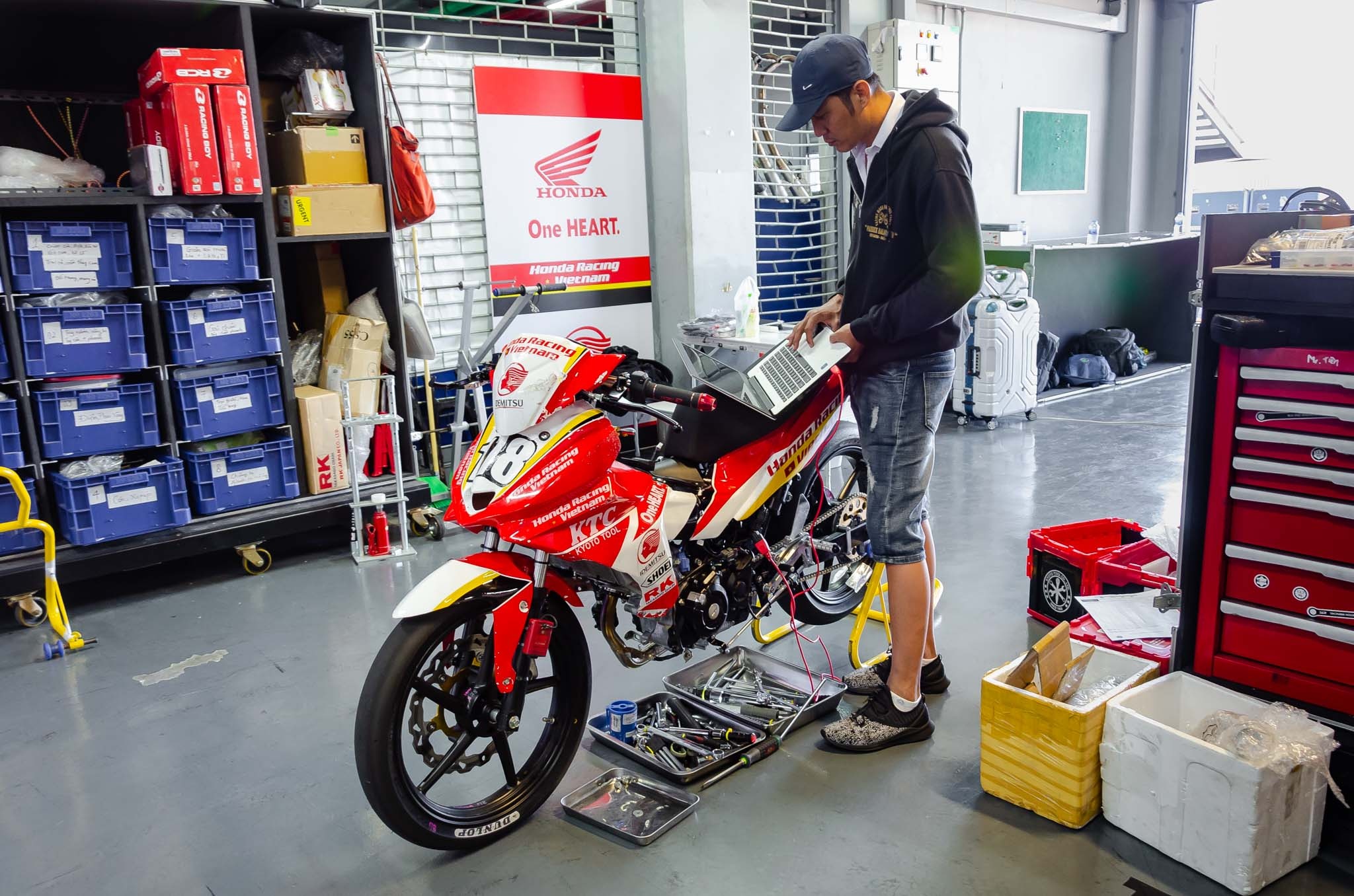 Honda Winner 150 anh 16