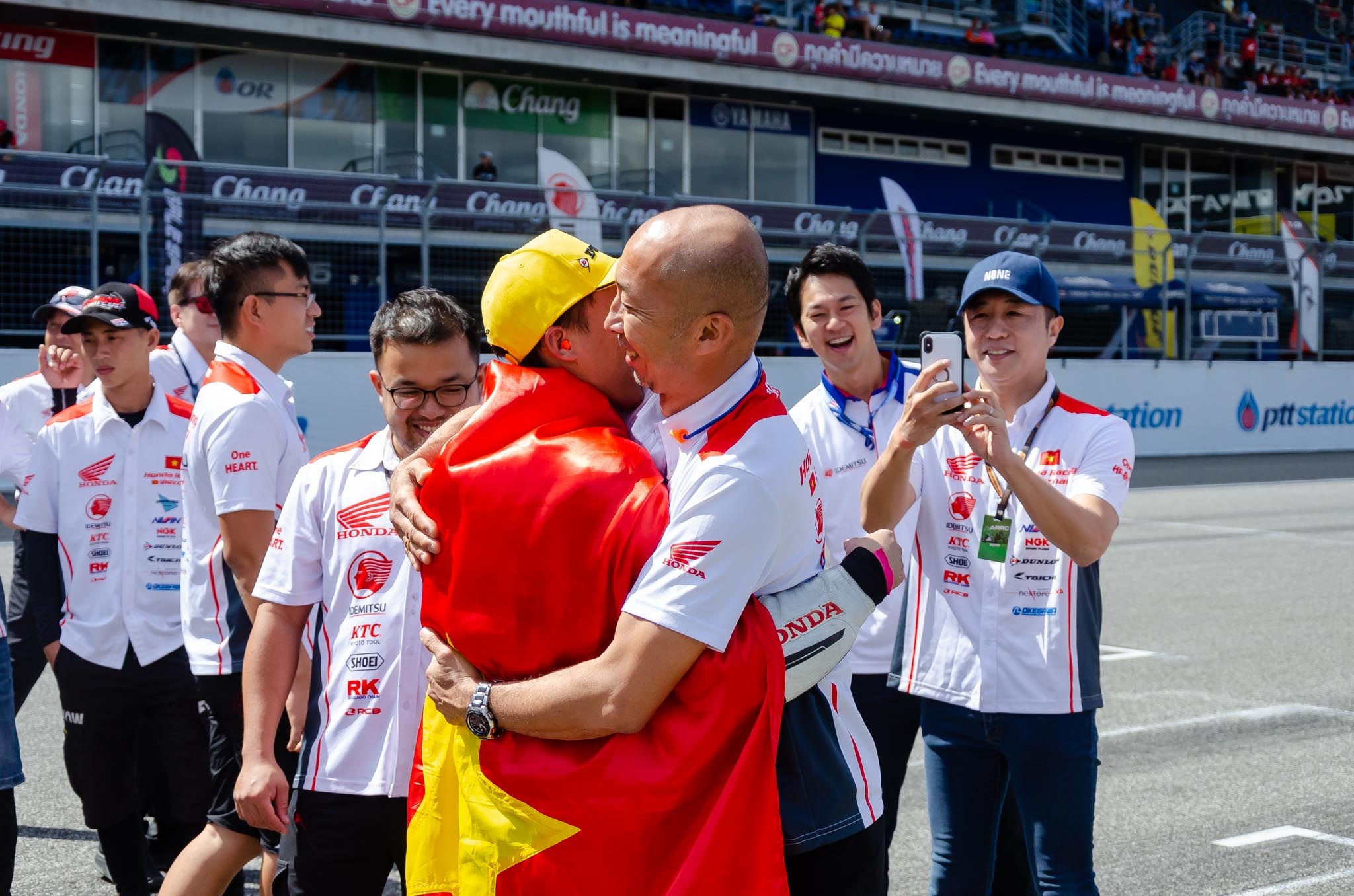 tay dua Cao Viet Nam anh 30