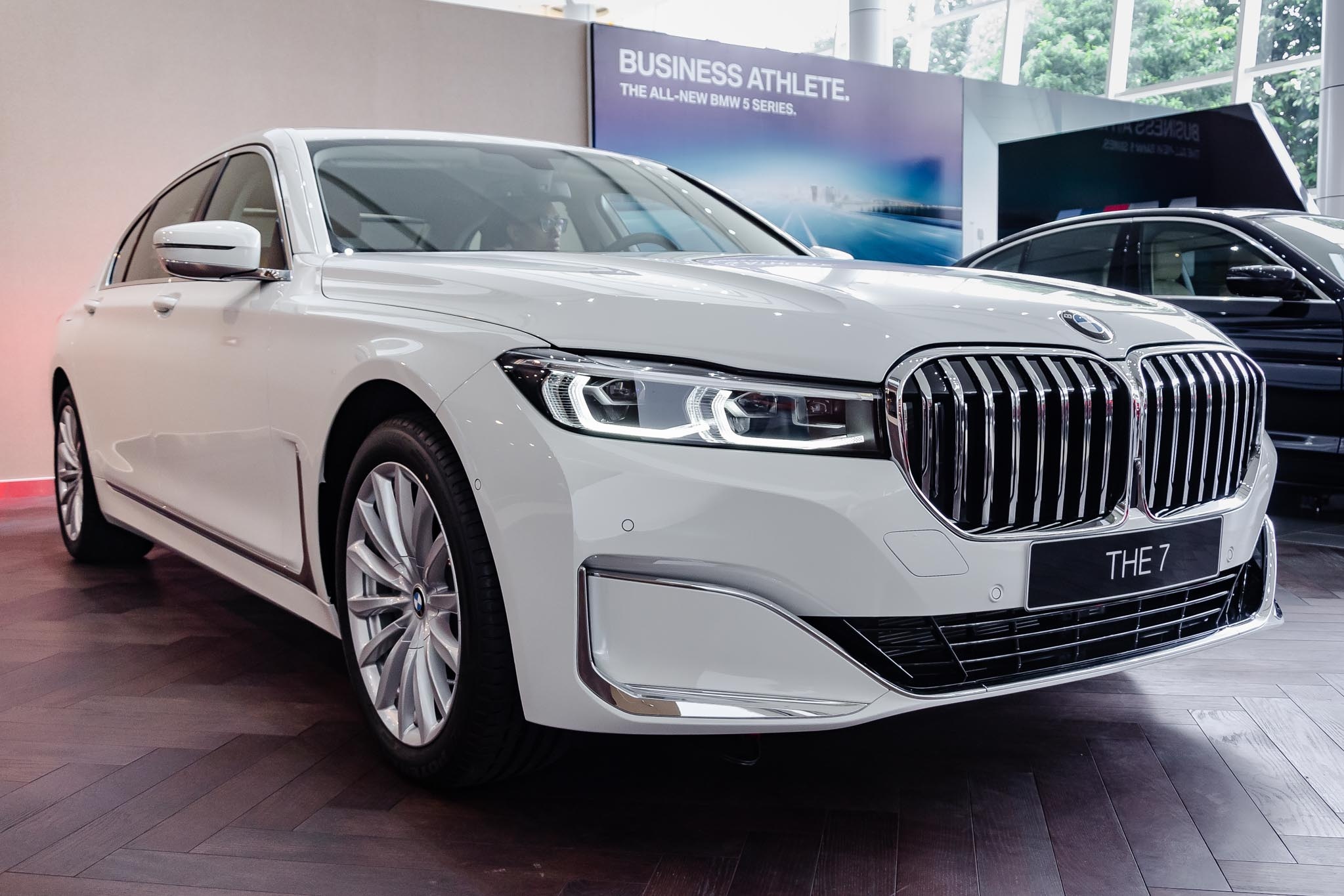 gia xe bmw 740li anh 3