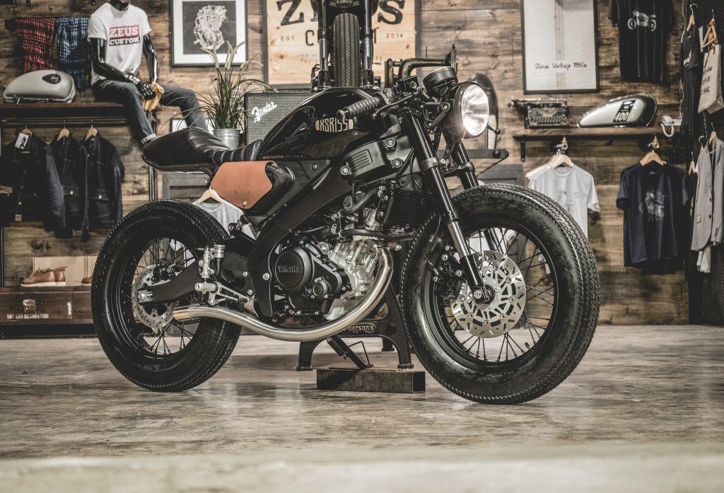 Ngam Yamaha XSR 155 do Cafe Racer ham ho hinh anh