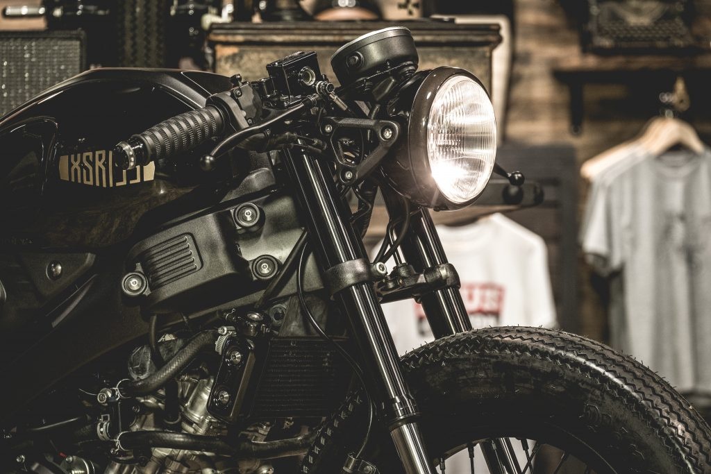 gia Yamaha xsr 155 anh 10