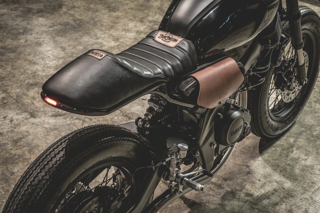 gia Yamaha xsr 155 anh 12