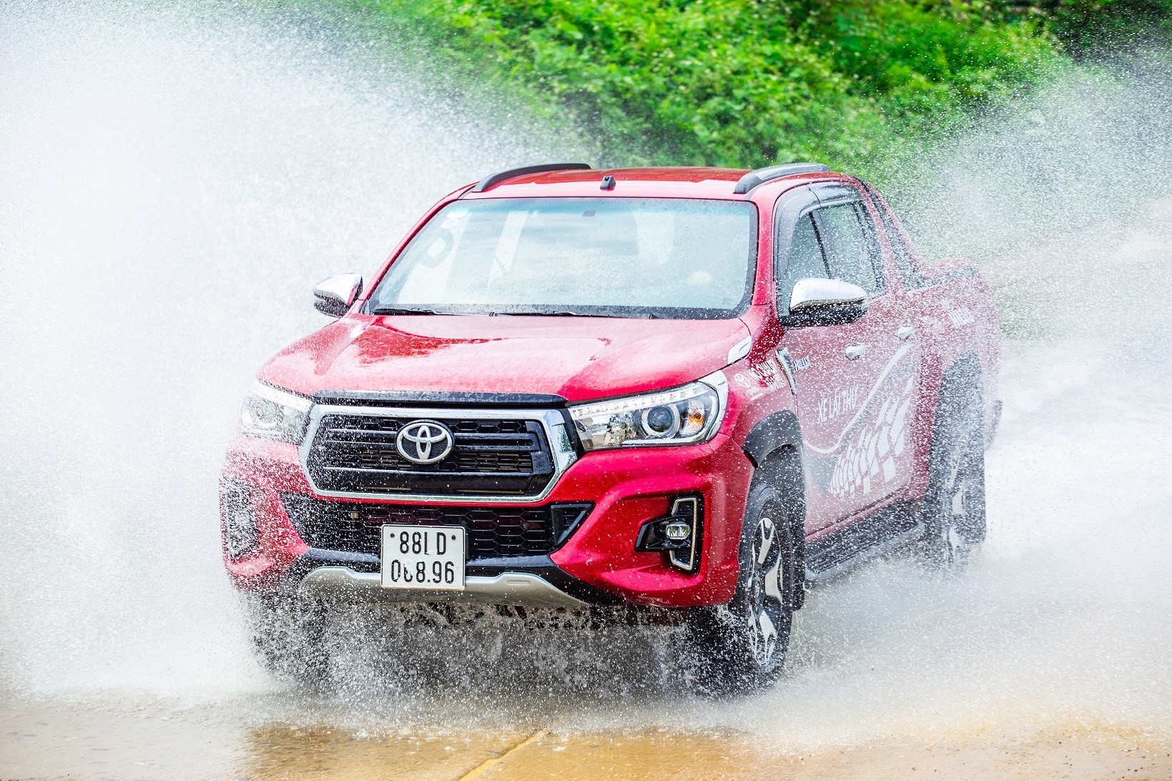 gia xe ban tai anh 4